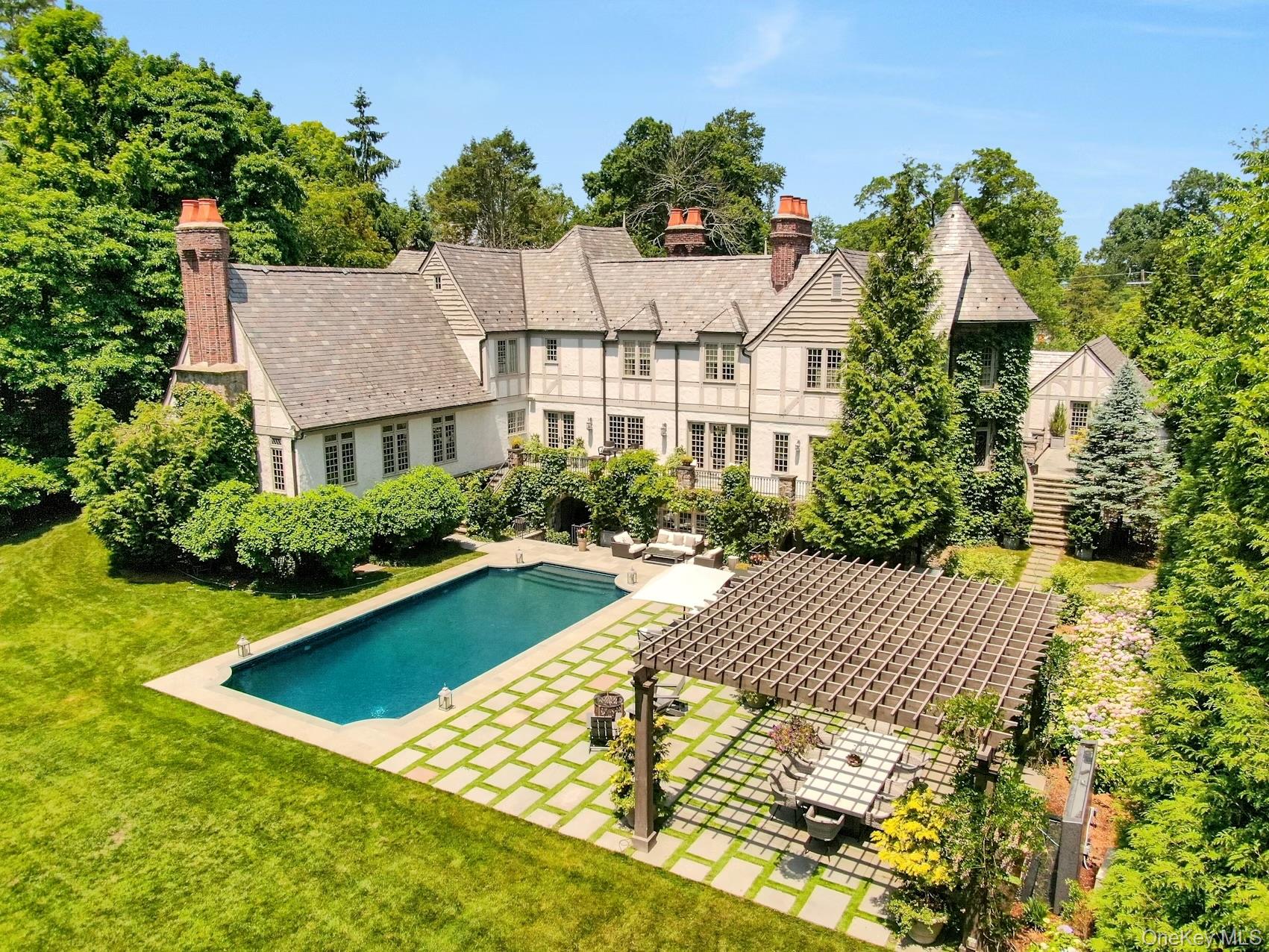 19 Park Drive
