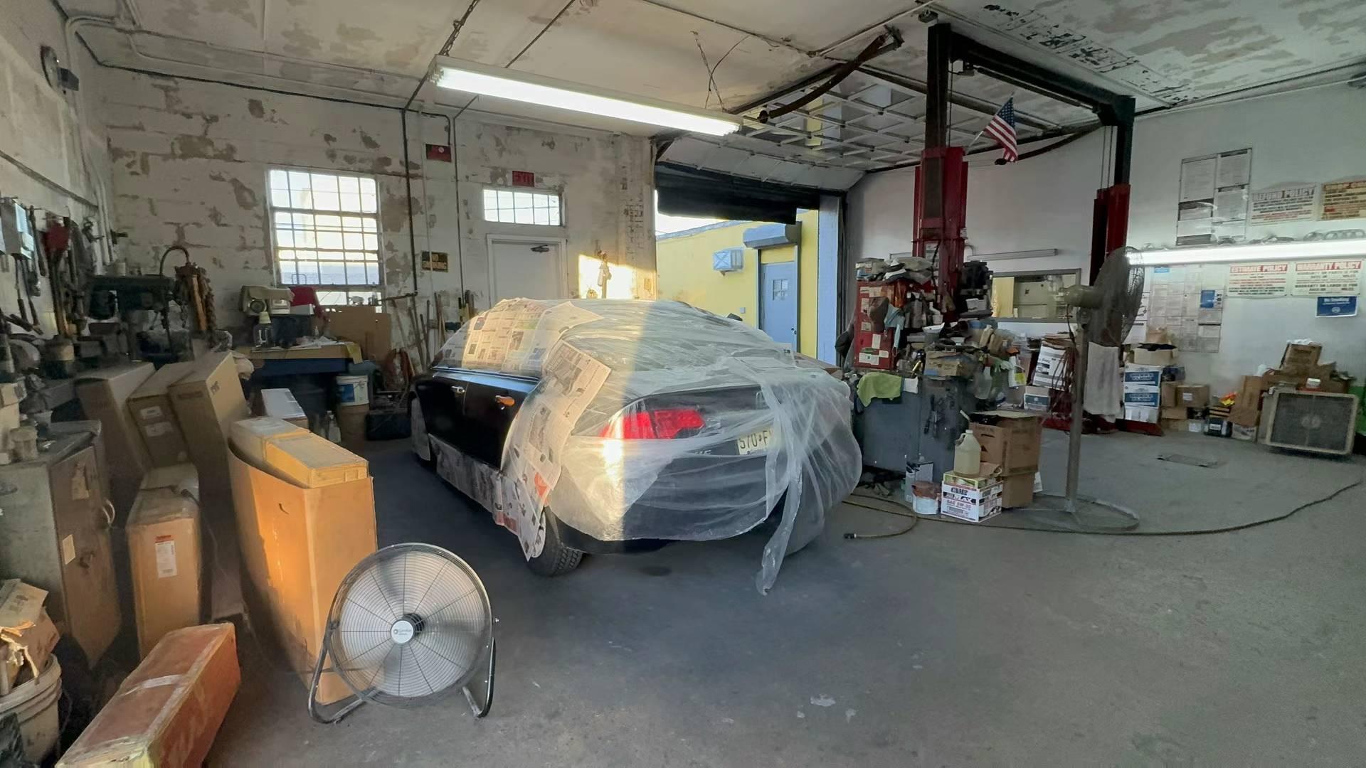 Garage