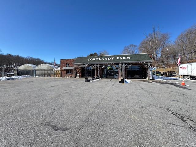 2267 Crompond Road
