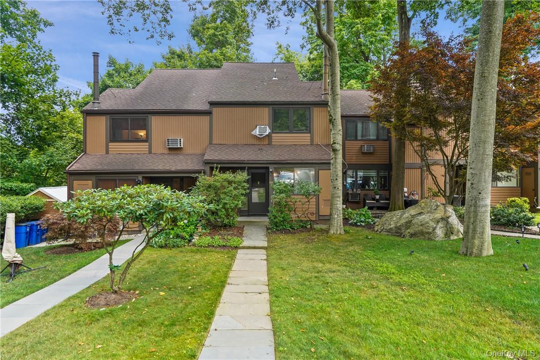 118 Round Hill Road