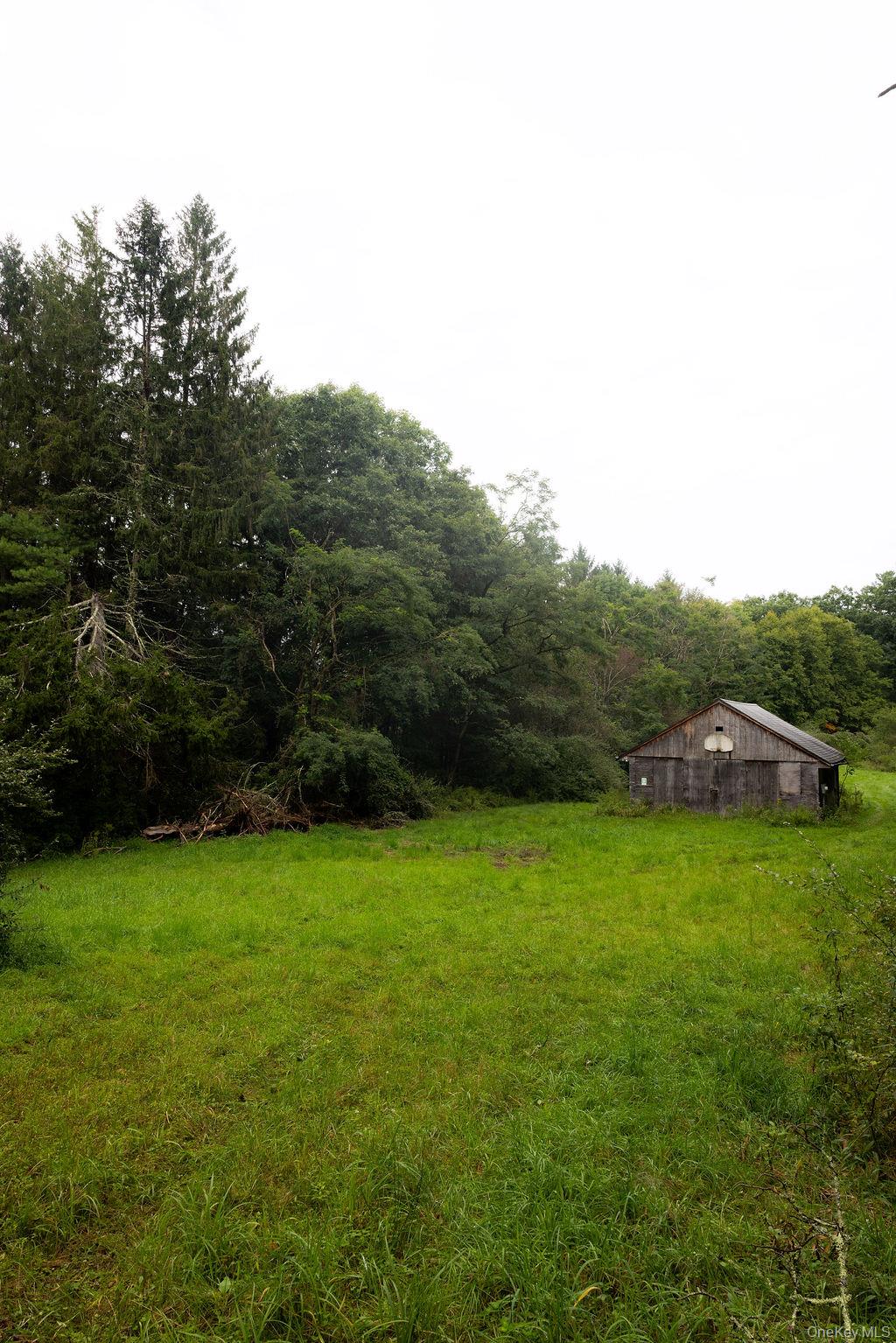 Barn