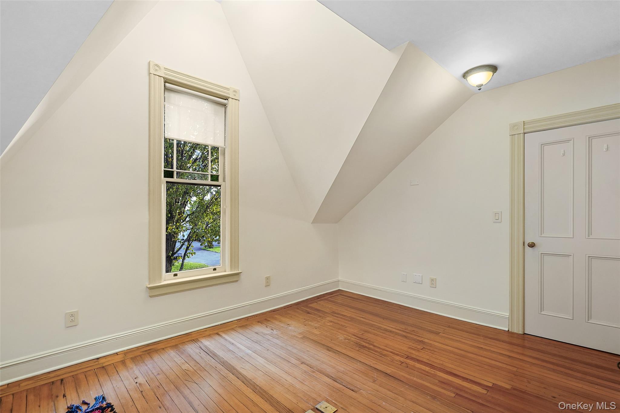 Bonus Room