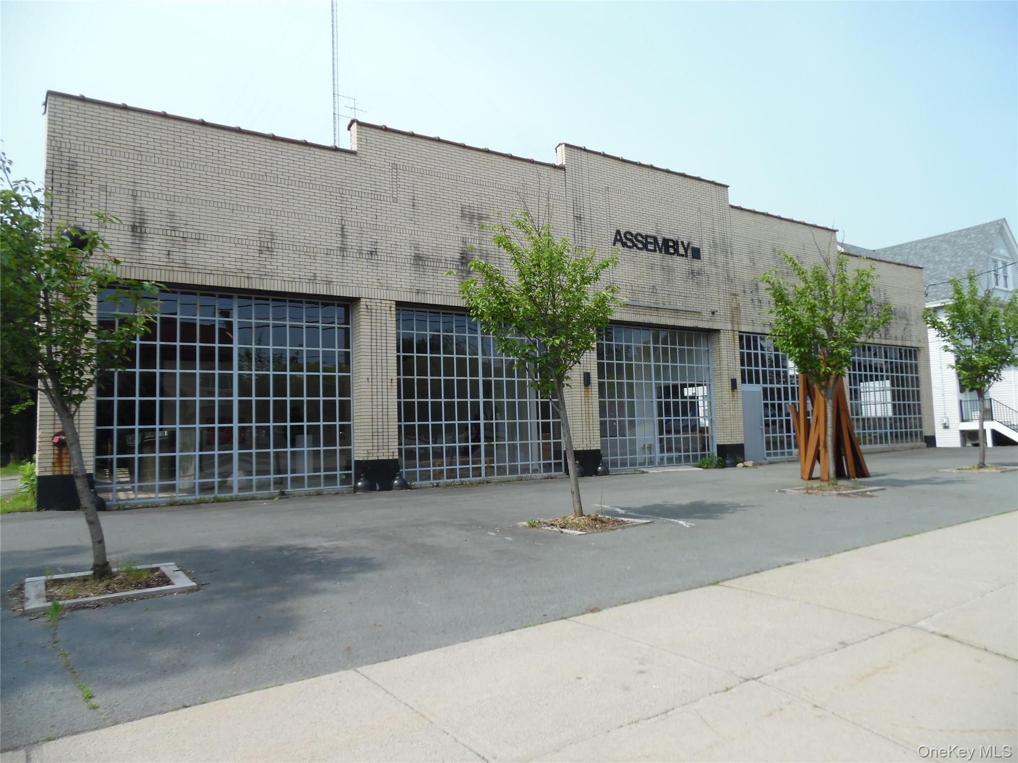 397 Broadway