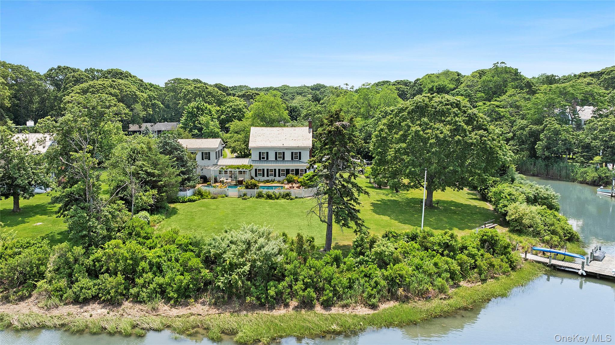 1160 Goose Creek Lane