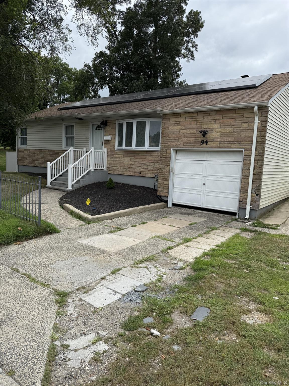 94 Indian Head Road