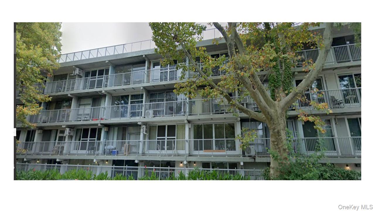21201 42nd Avenue