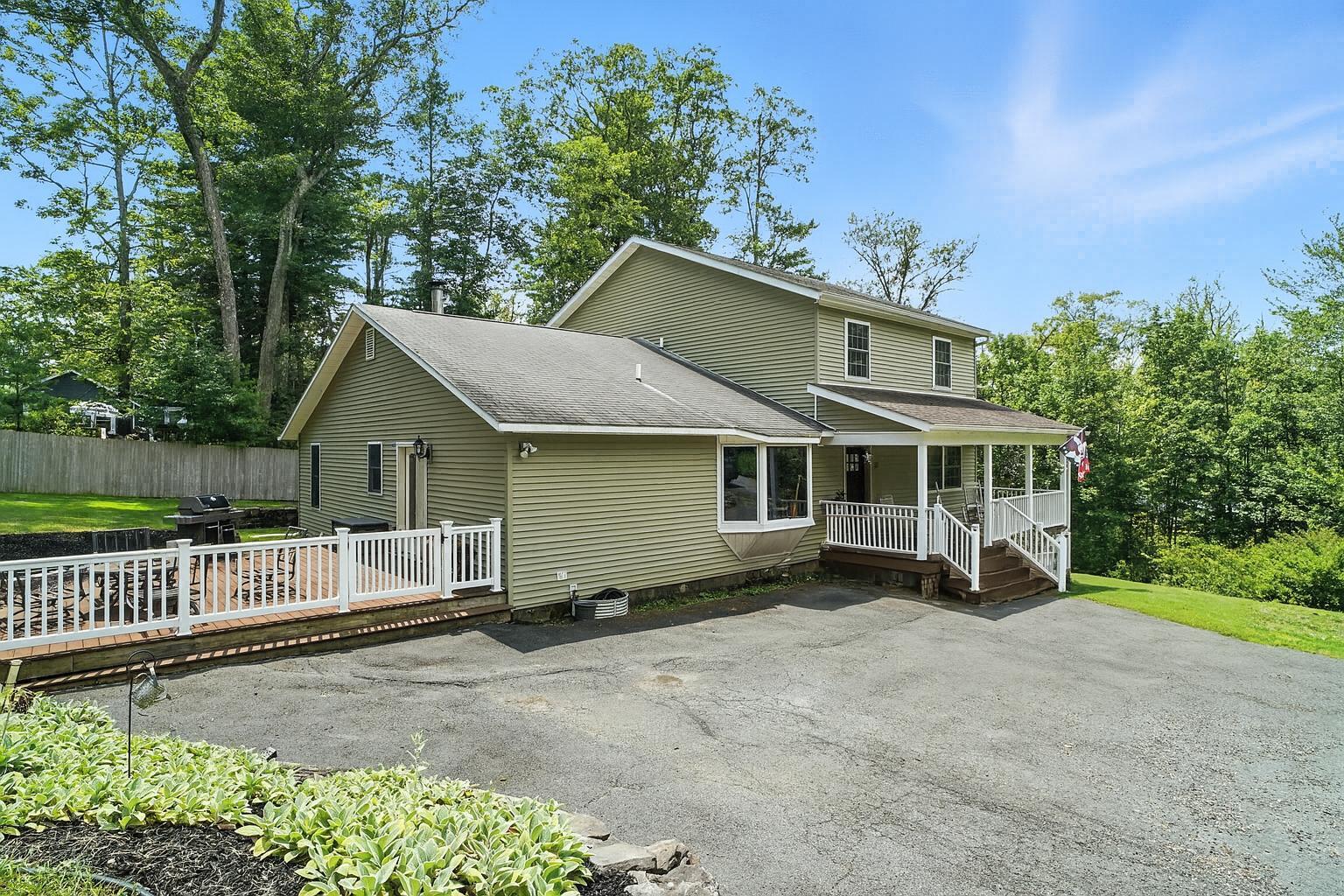 37 Sycamore Trail