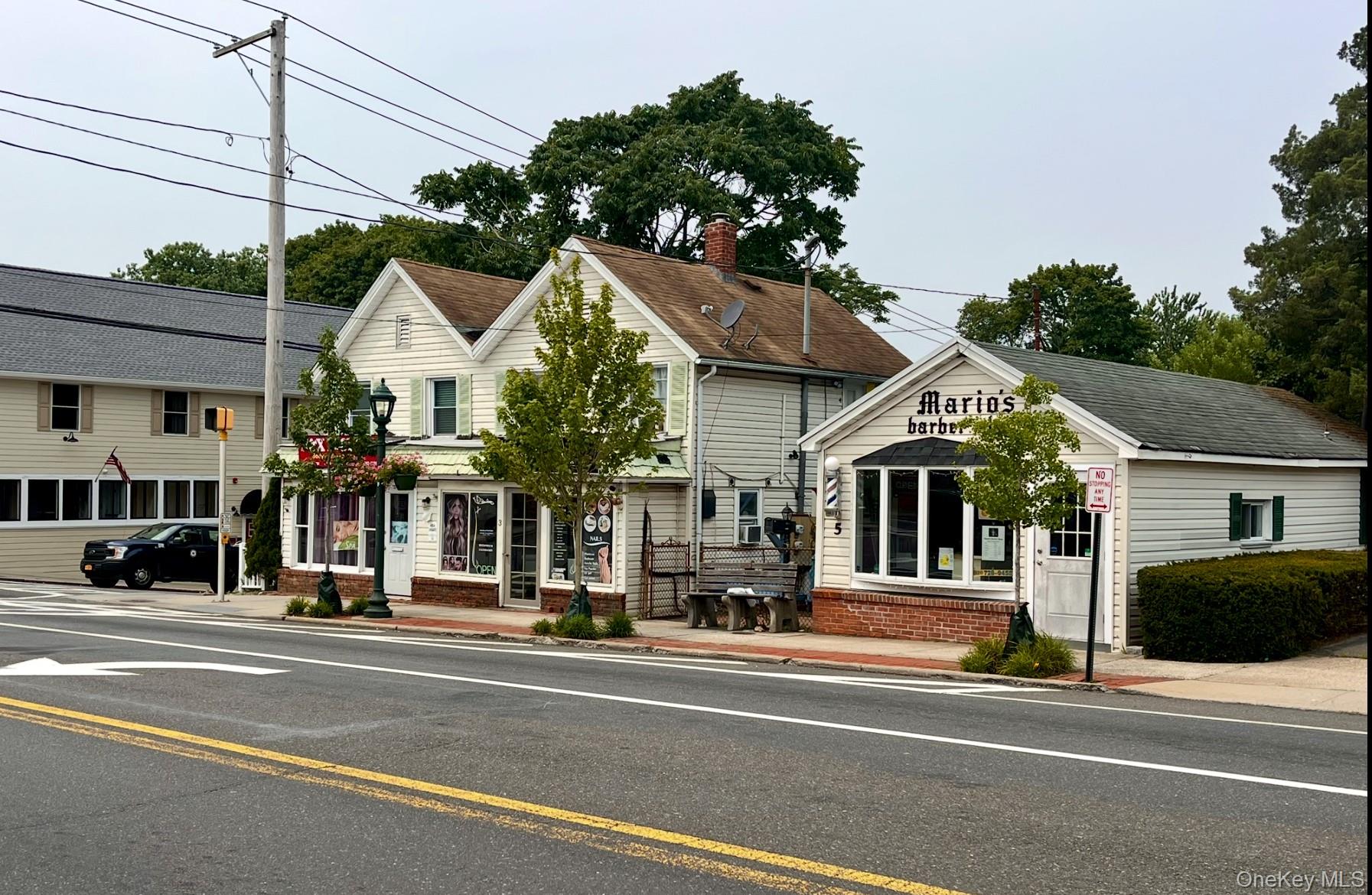 1 Montauk Highway