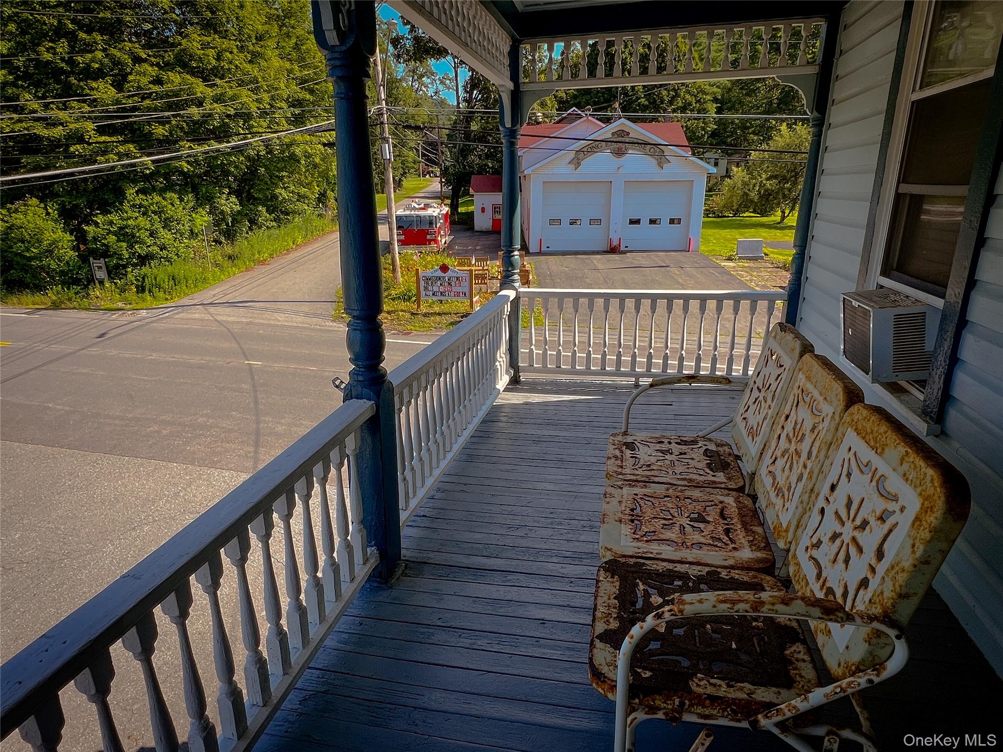 Deck