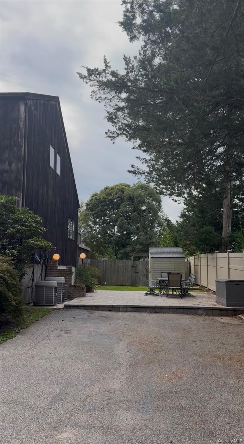 624 Noyack Road