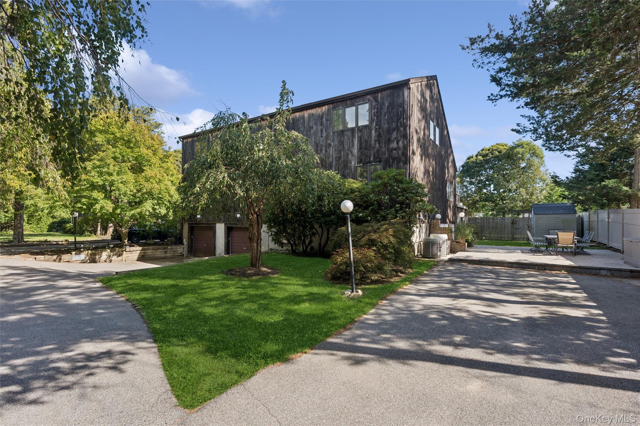 624 Noyack Road