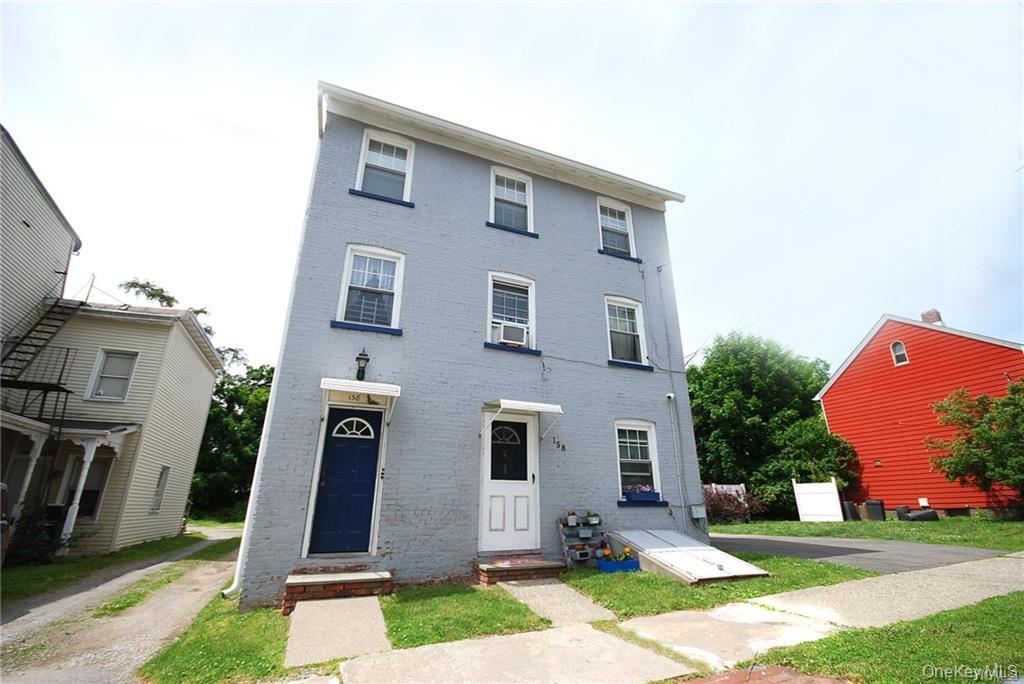 158 6th Street