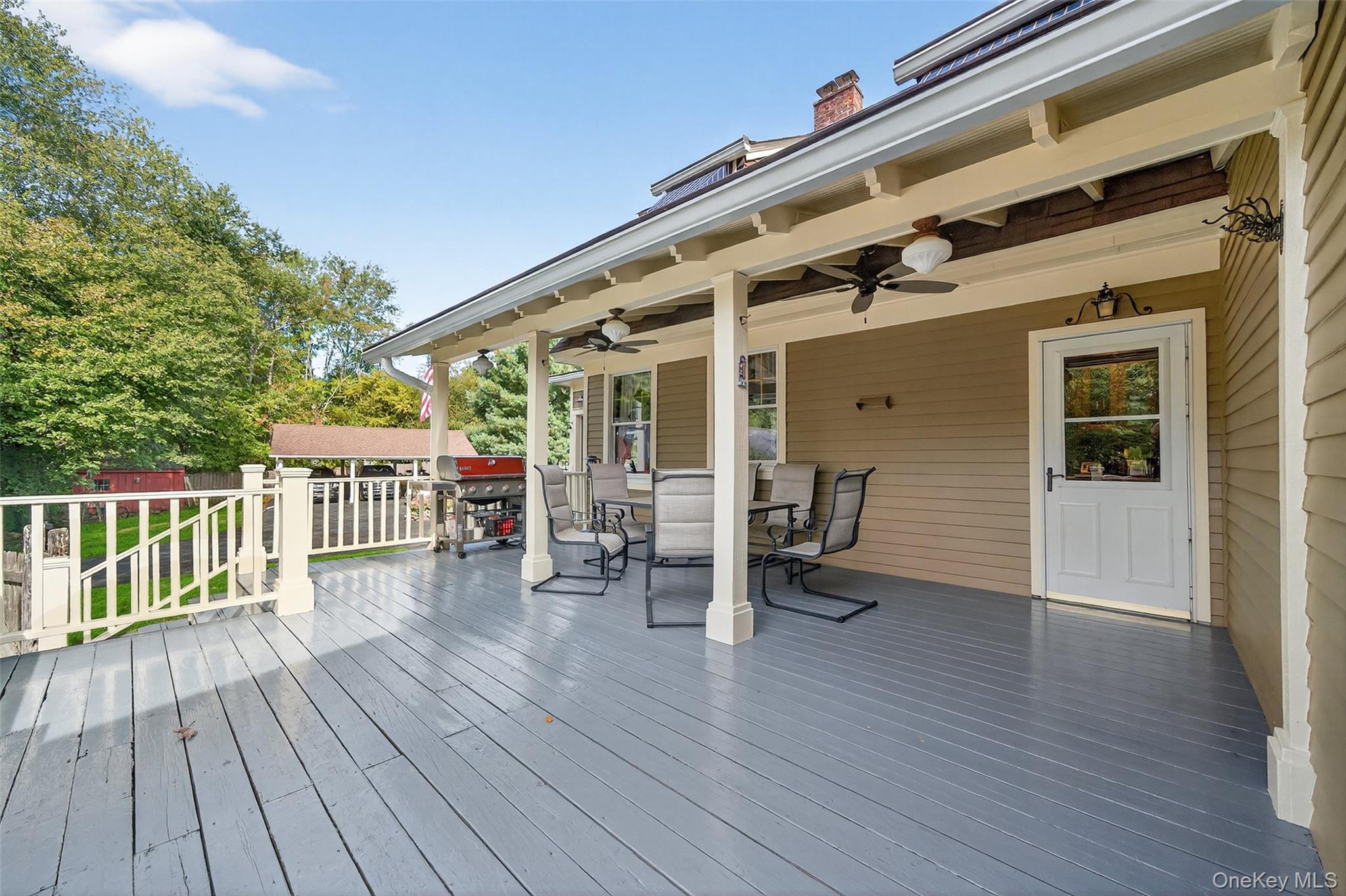 Deck