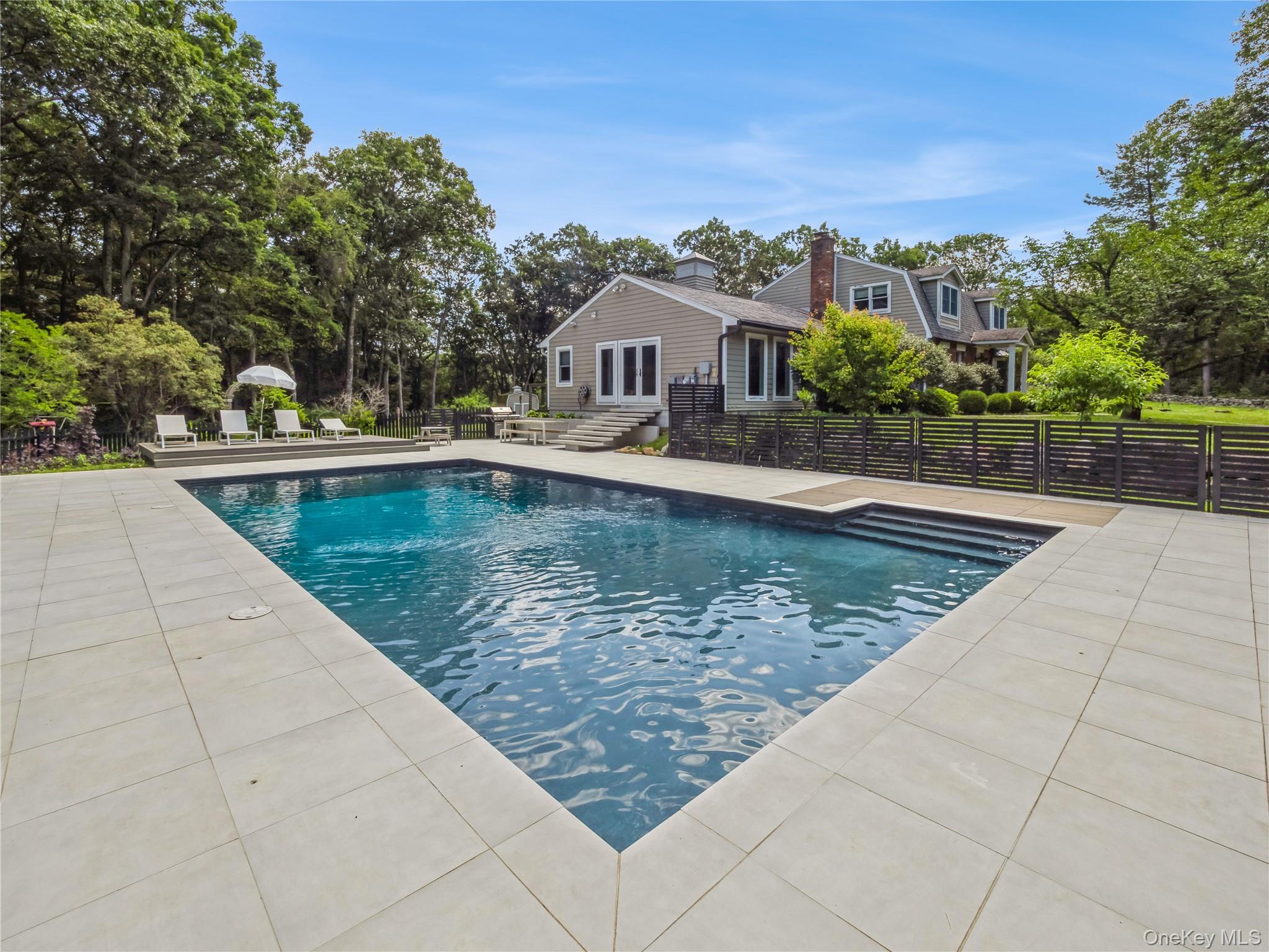 34 Hudson Ridge