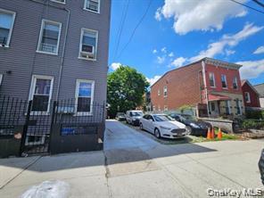 400 Linwood Street
