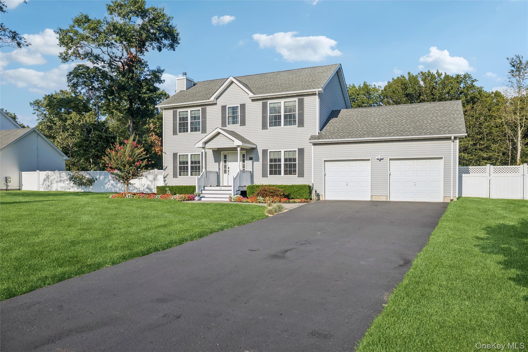 16 Mastro Court