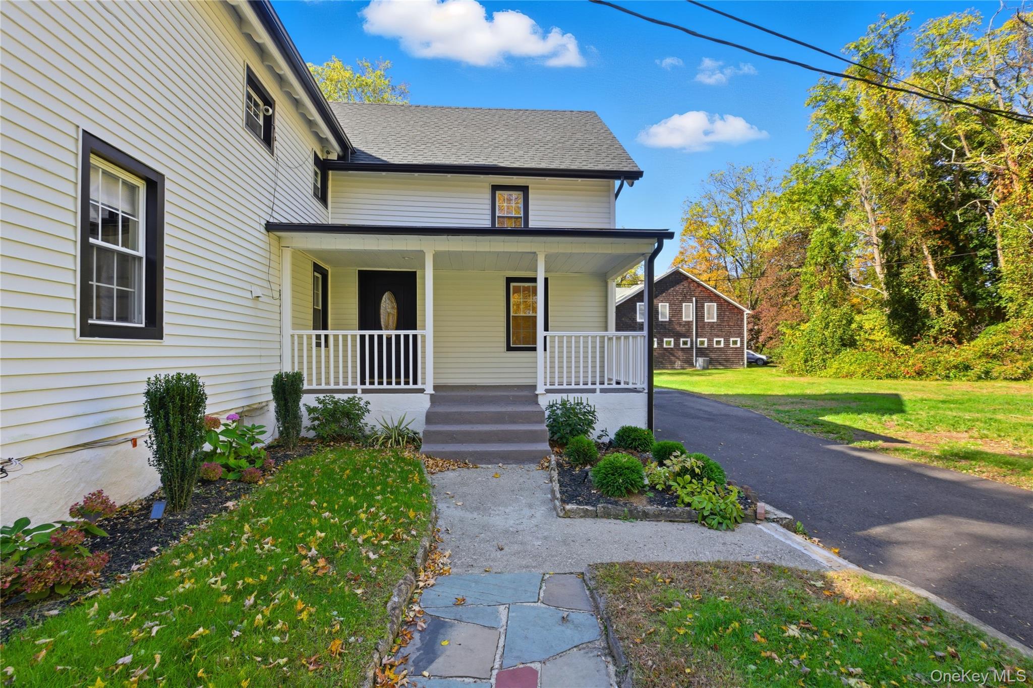 39 Cox Avenue