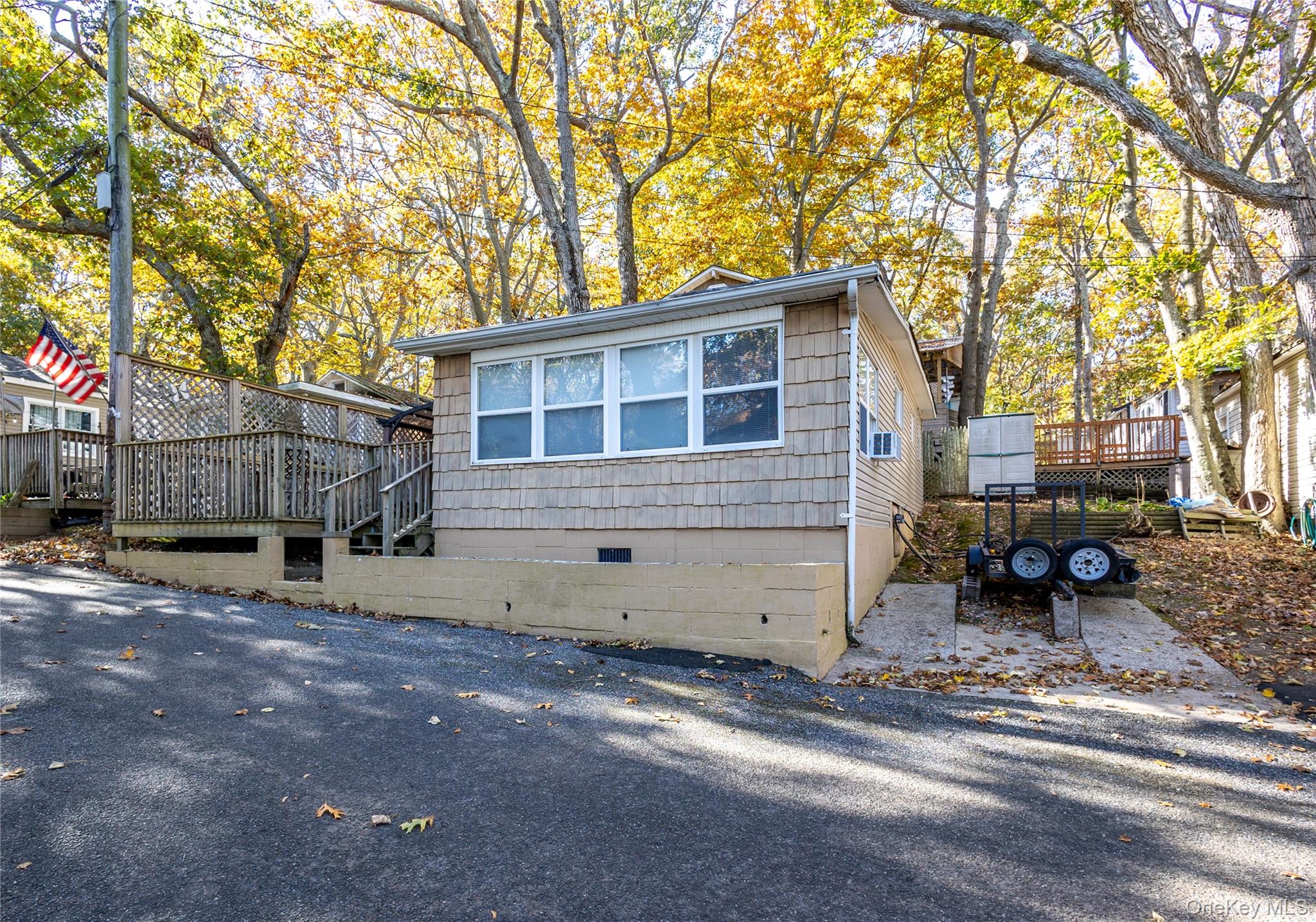 17 Schooner Lane
