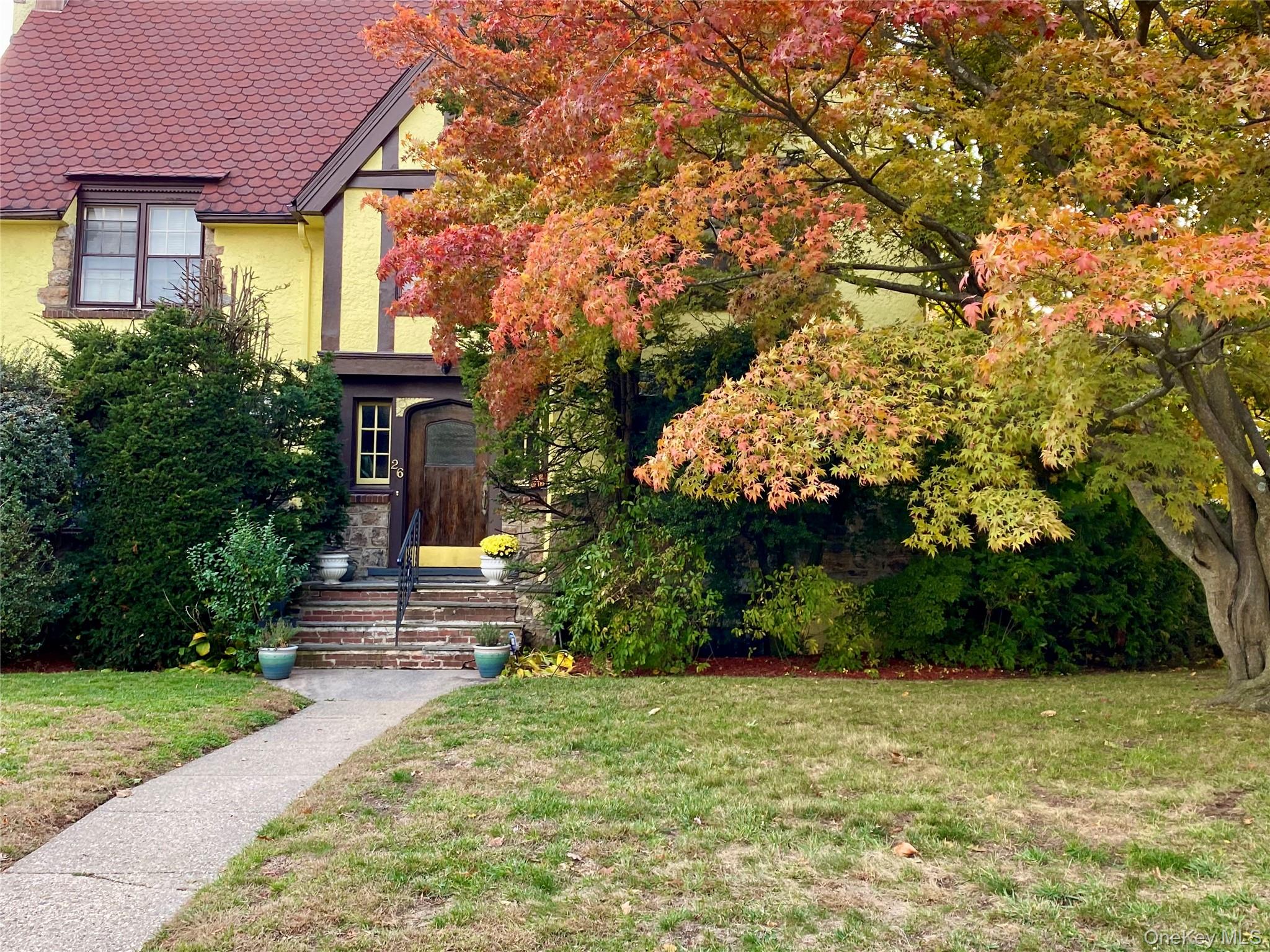 26 Glen Avenue