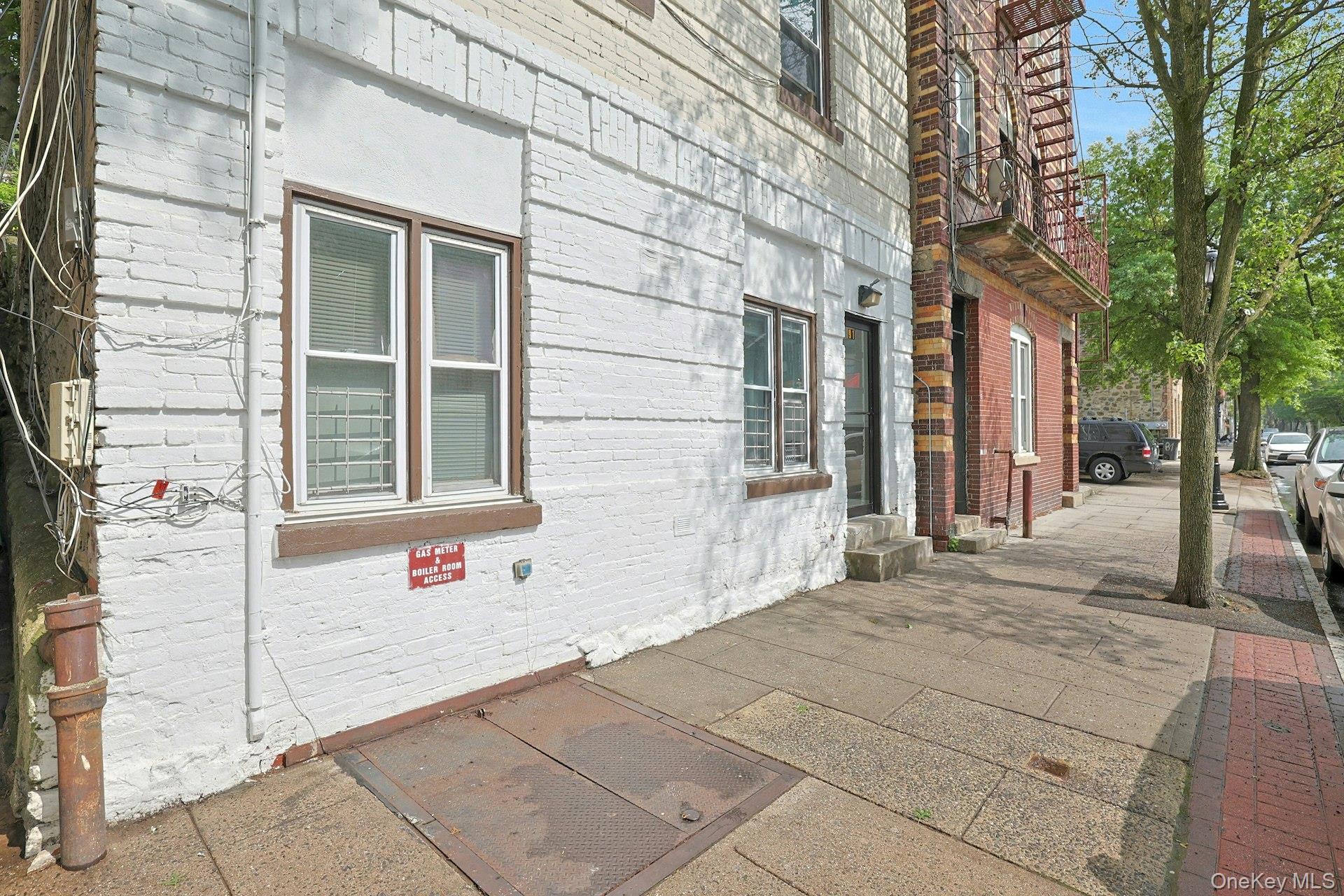 91 Ferris Avenue