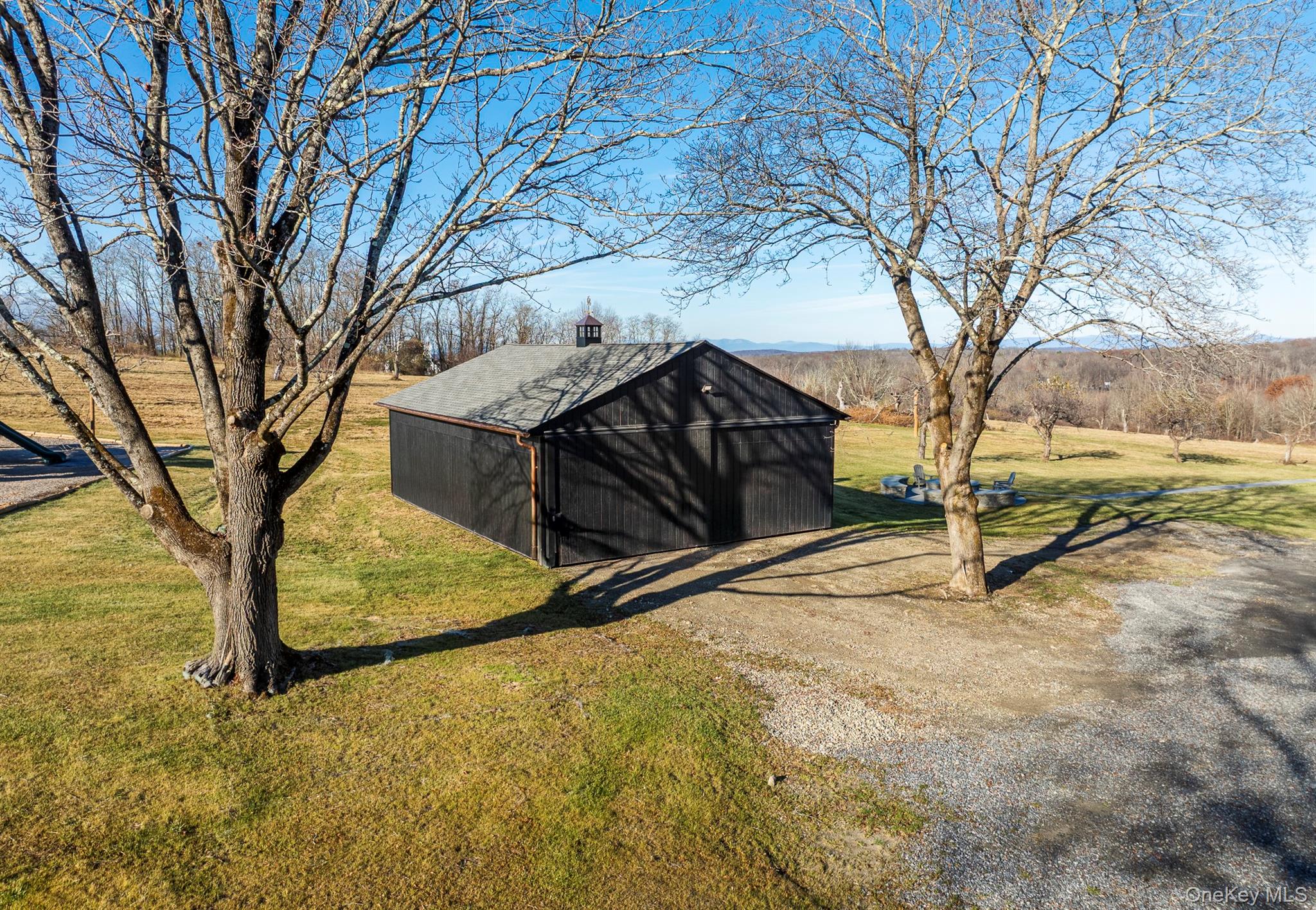 Barn