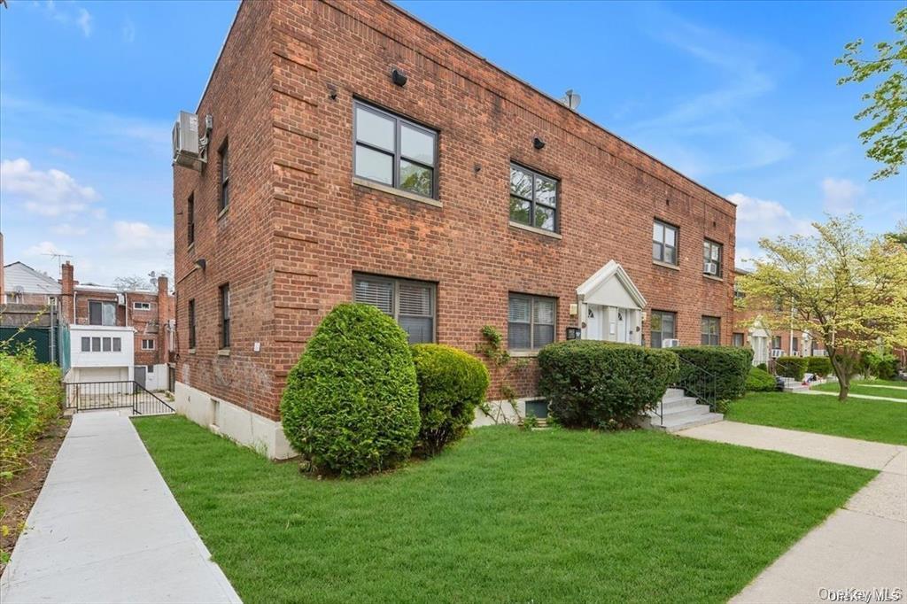 144-11 77 Road