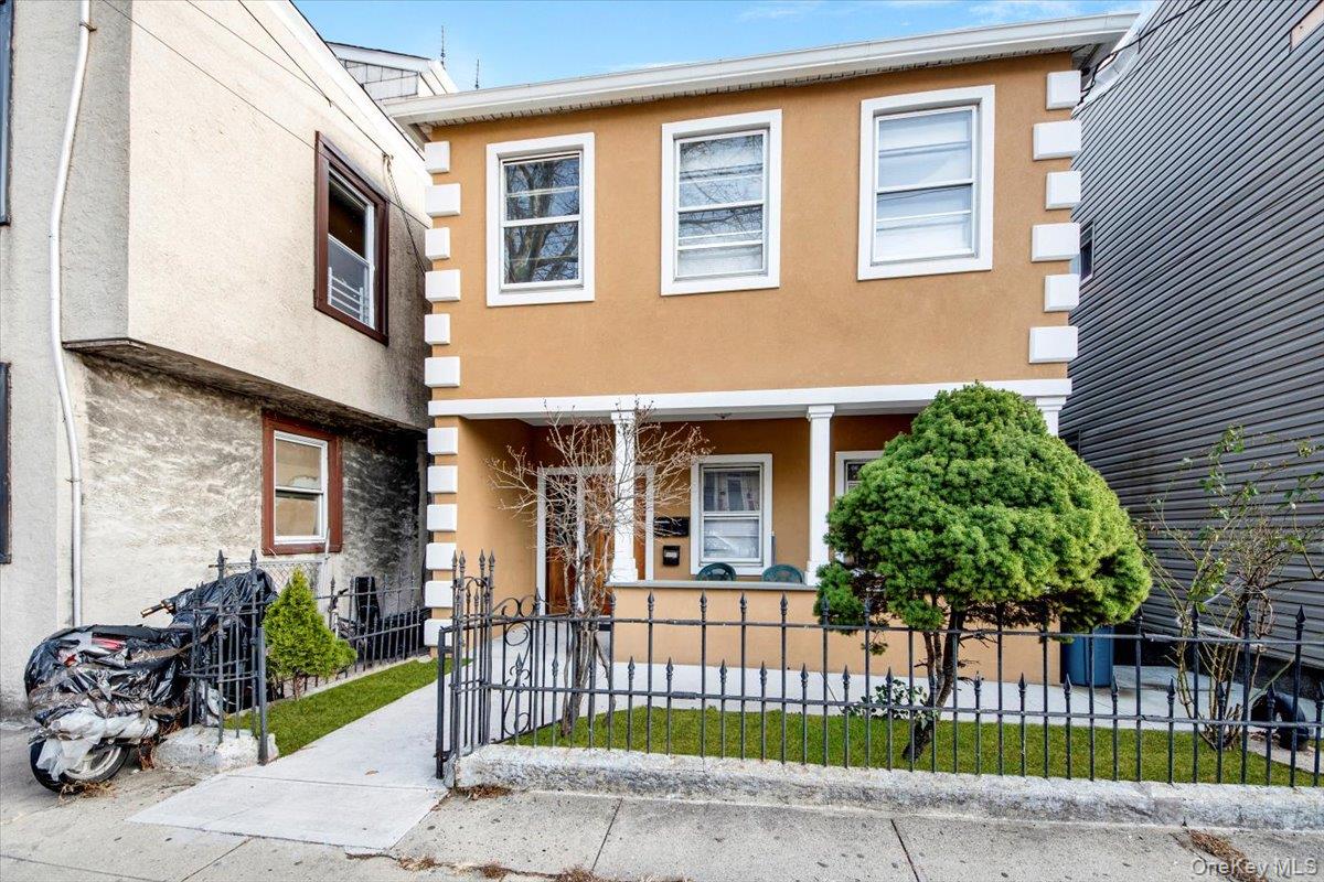127 5th Avenue