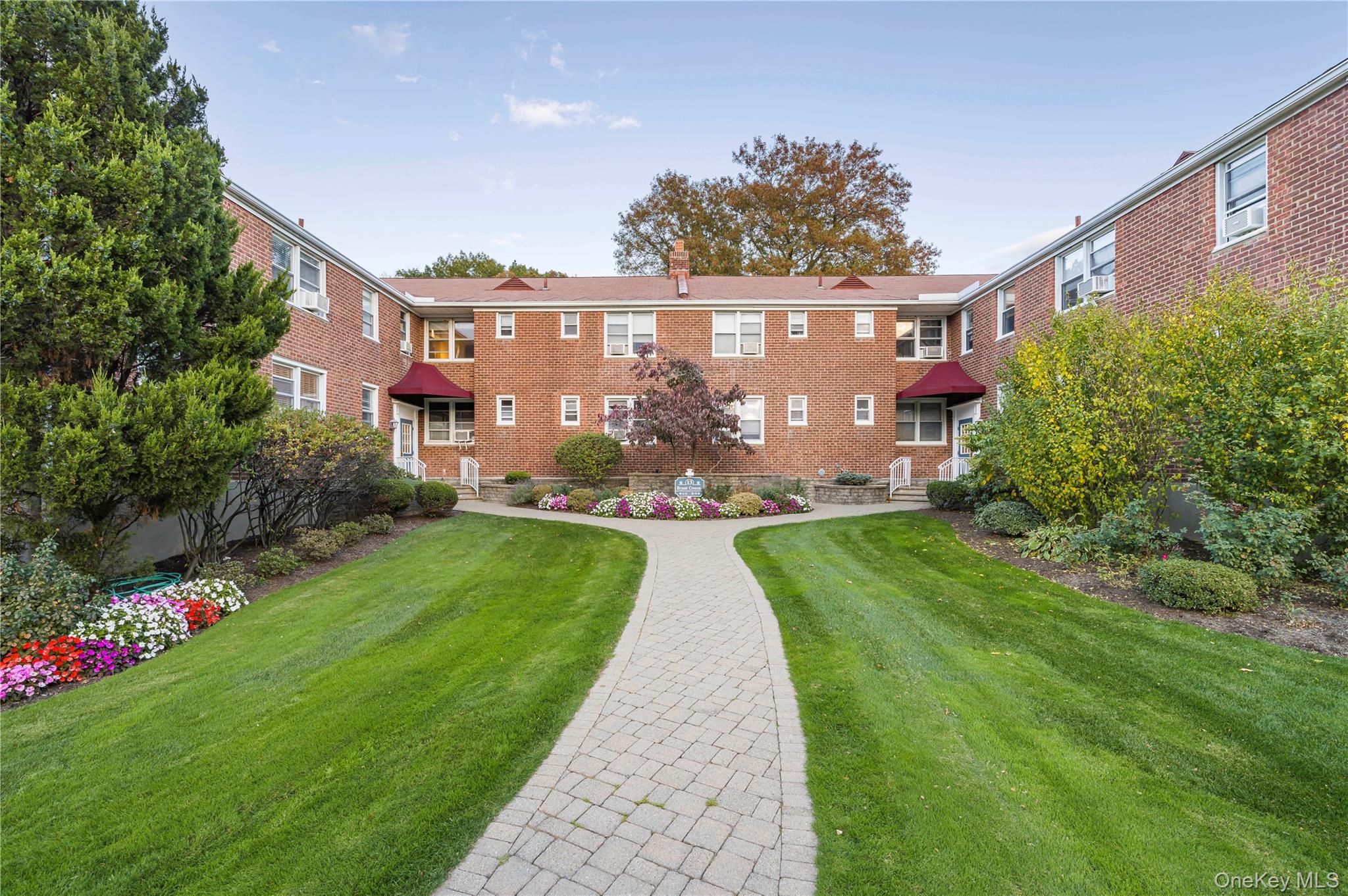 13 Bryant Cres