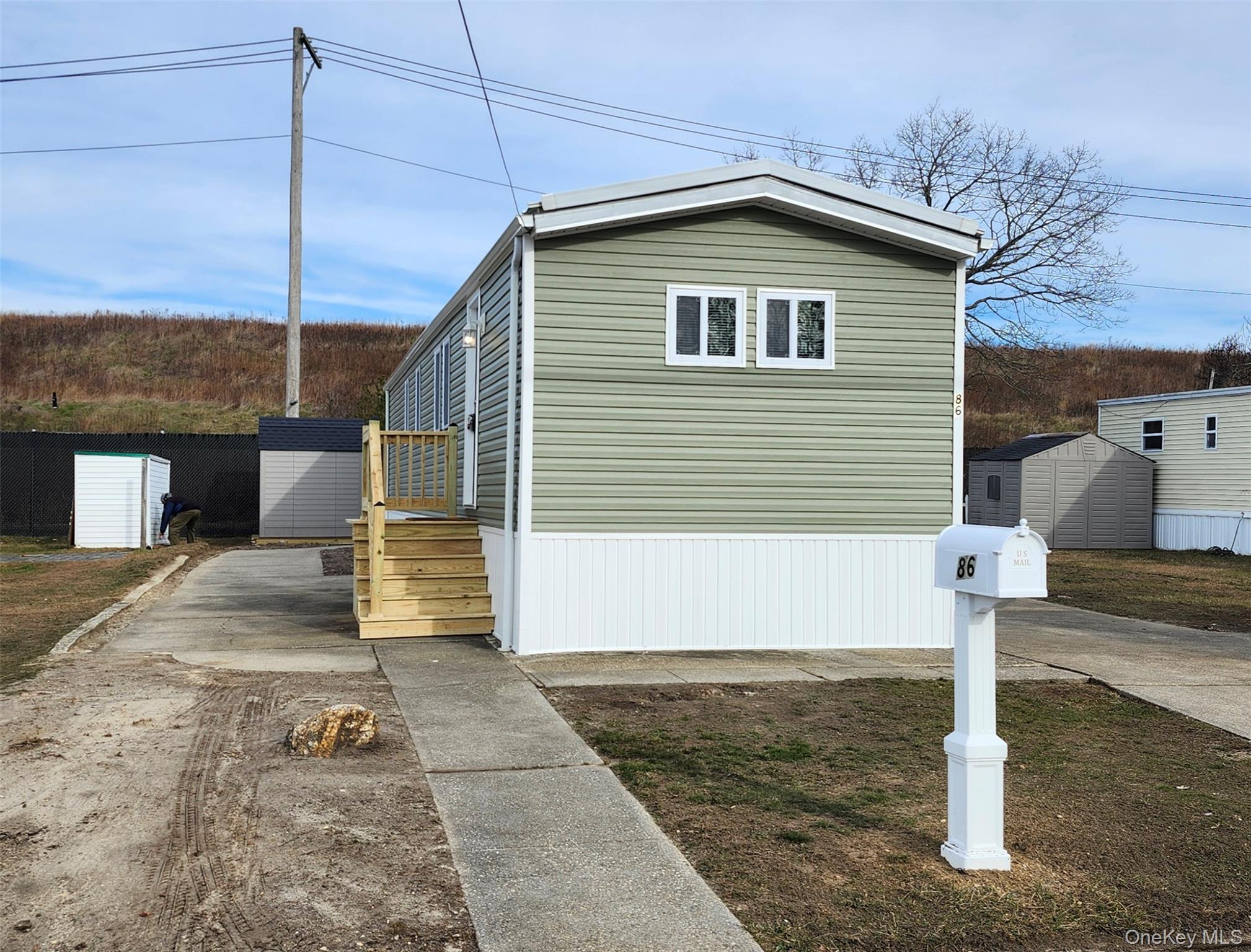 86 Lincoln Avenue