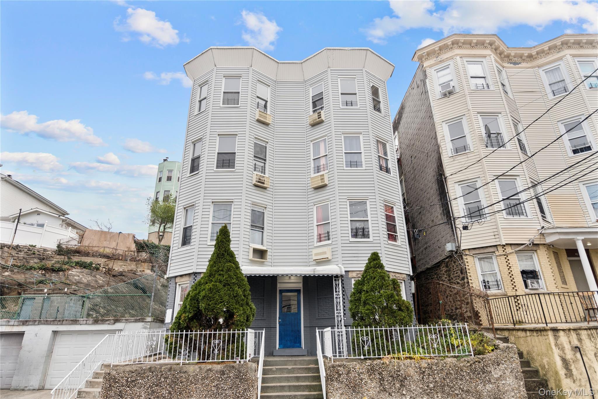 28-32 Van Cortlandt Park Avenue