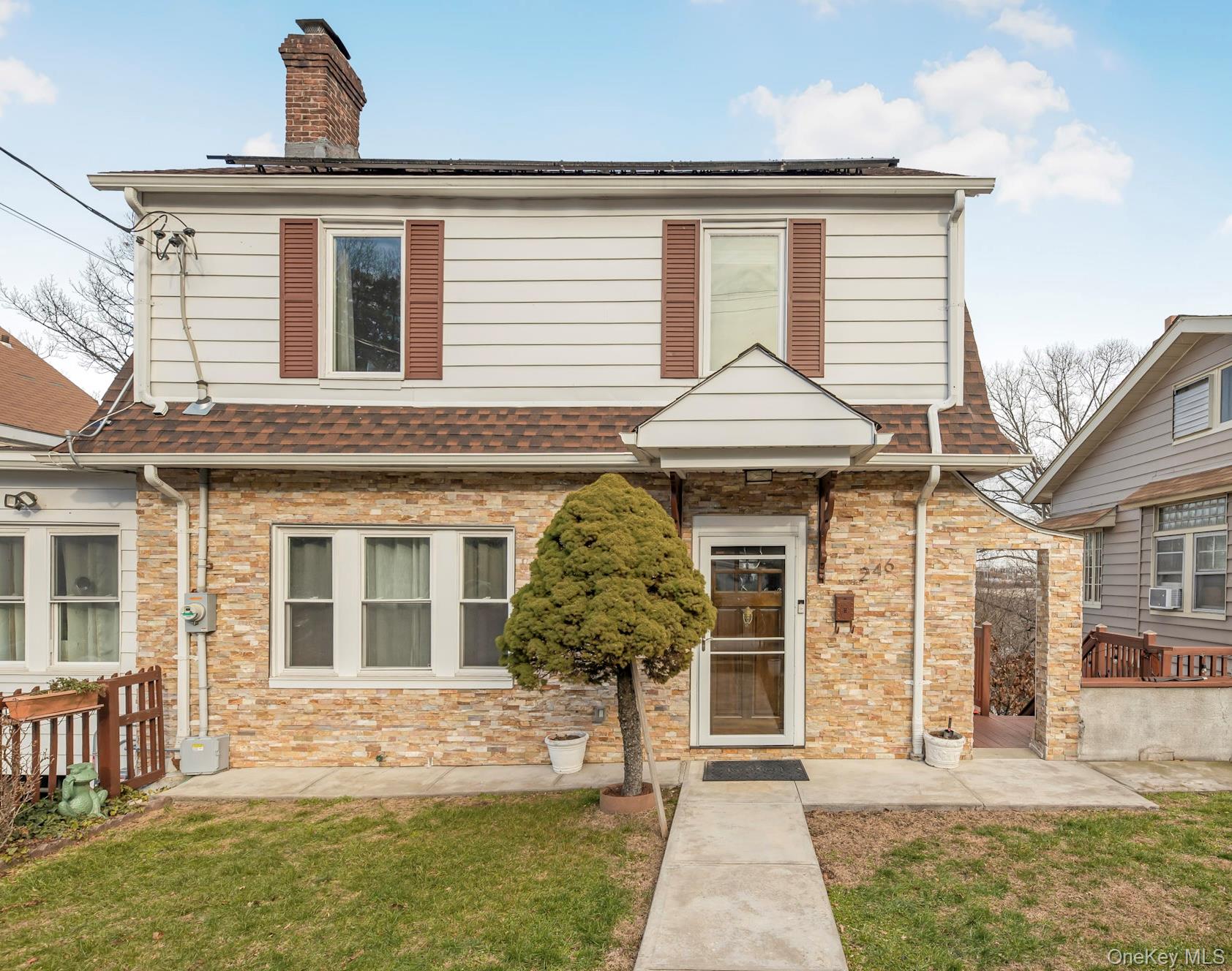 246 aka 248 Rockne Road
