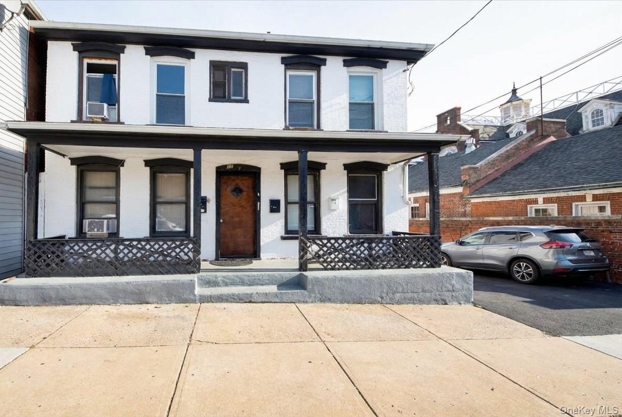 11 6th Avenue