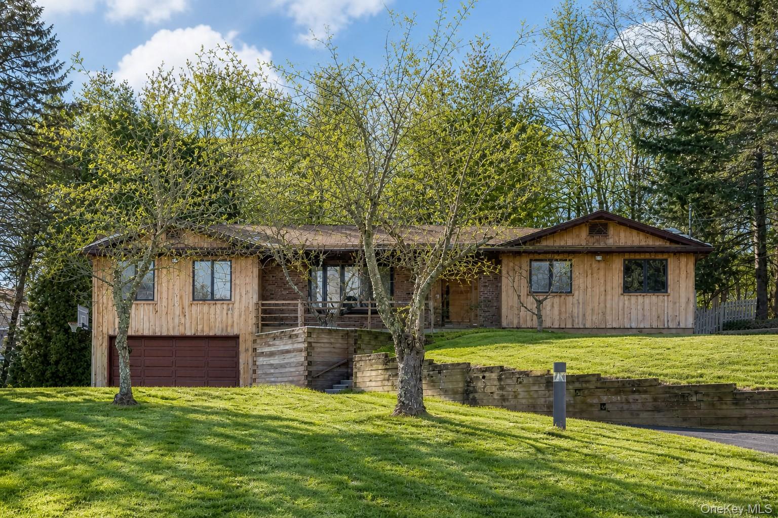 4 Hilltop Place