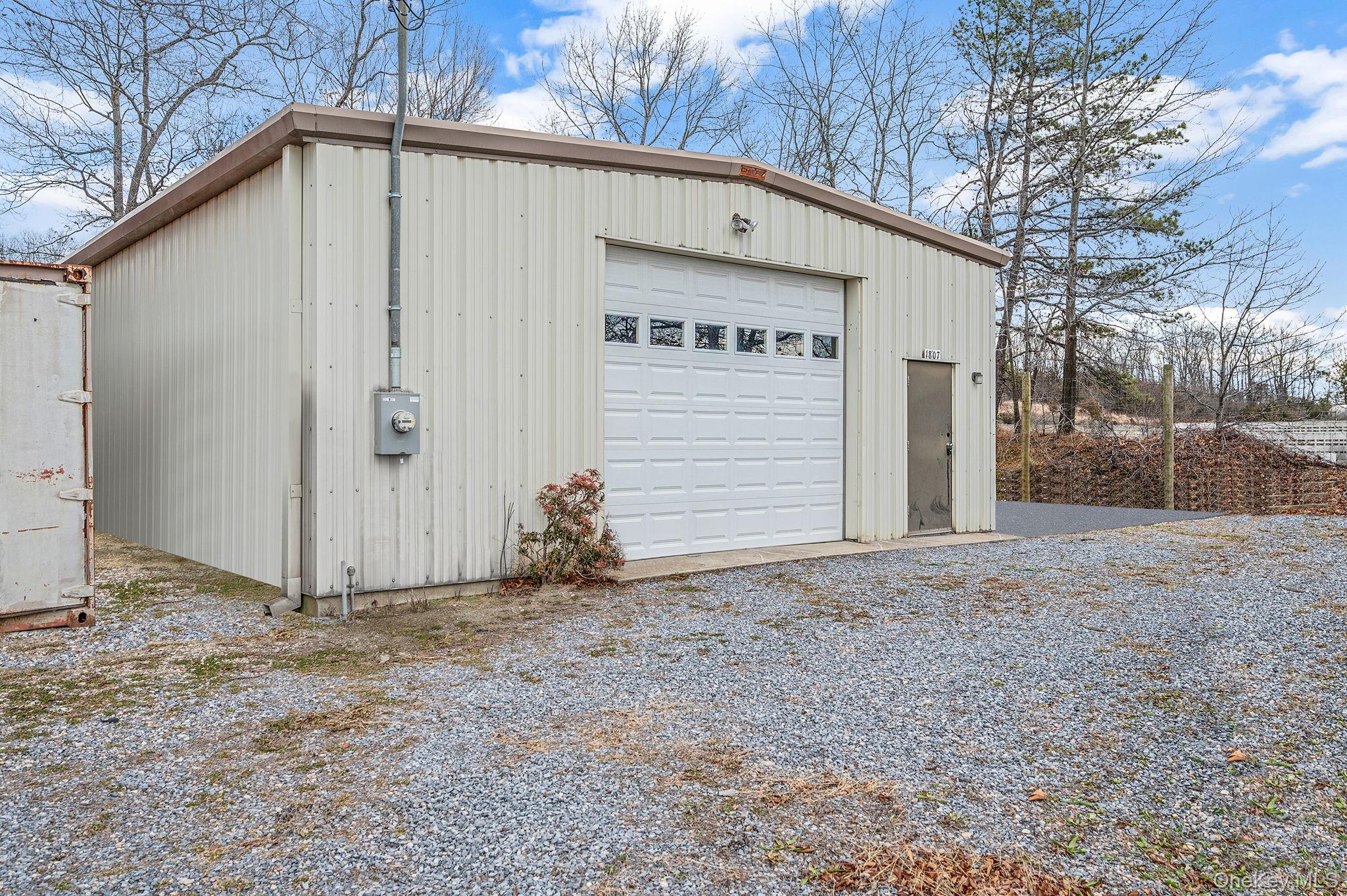 Garage