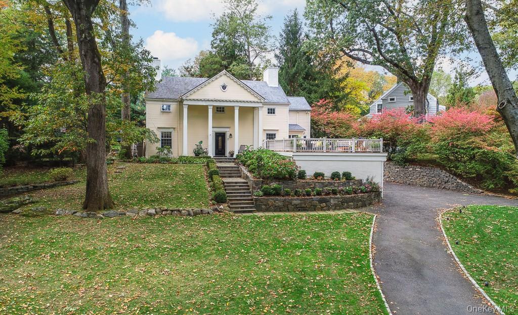 94 Round Hill Road
