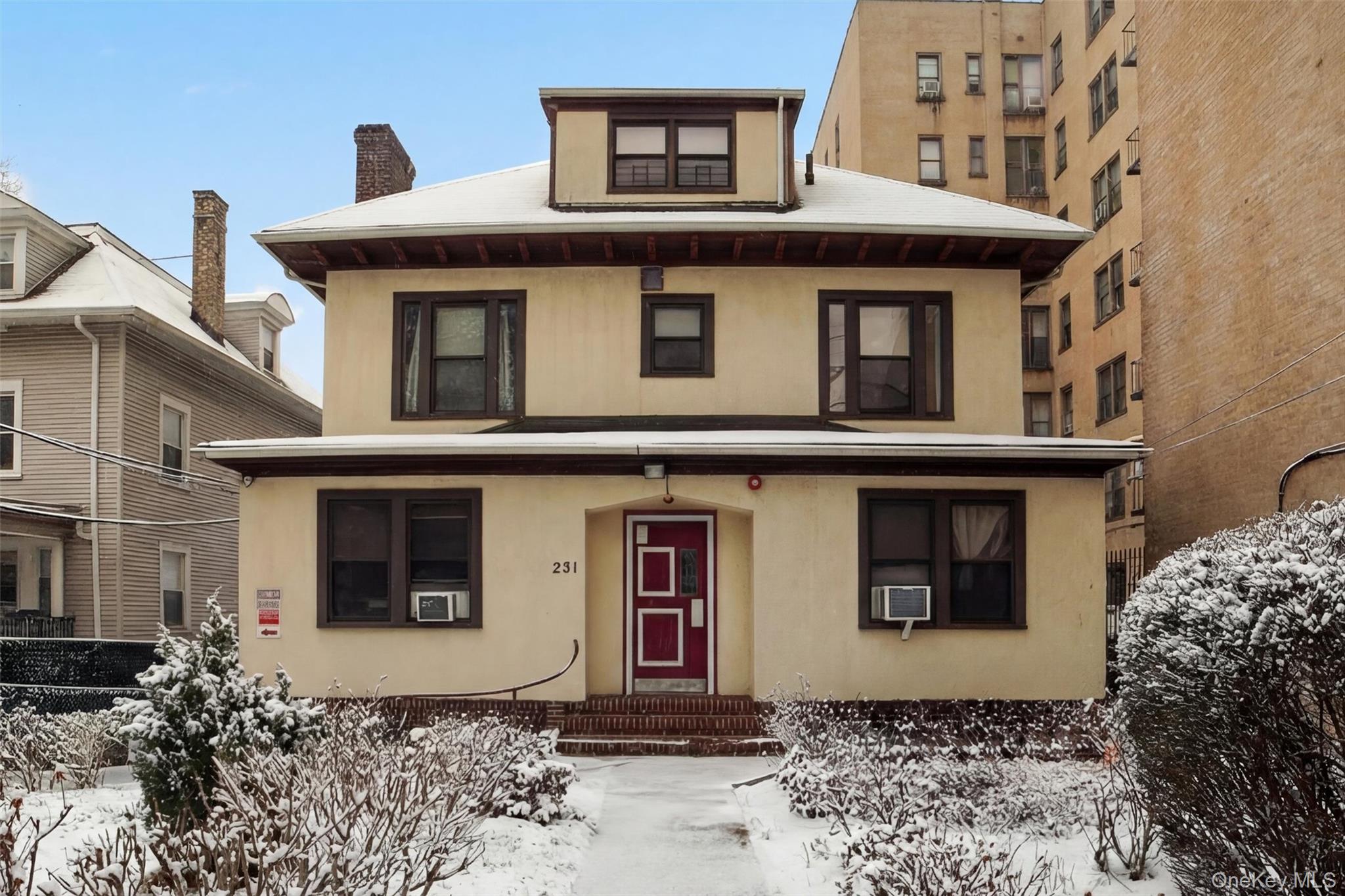 251 Valentine Lane