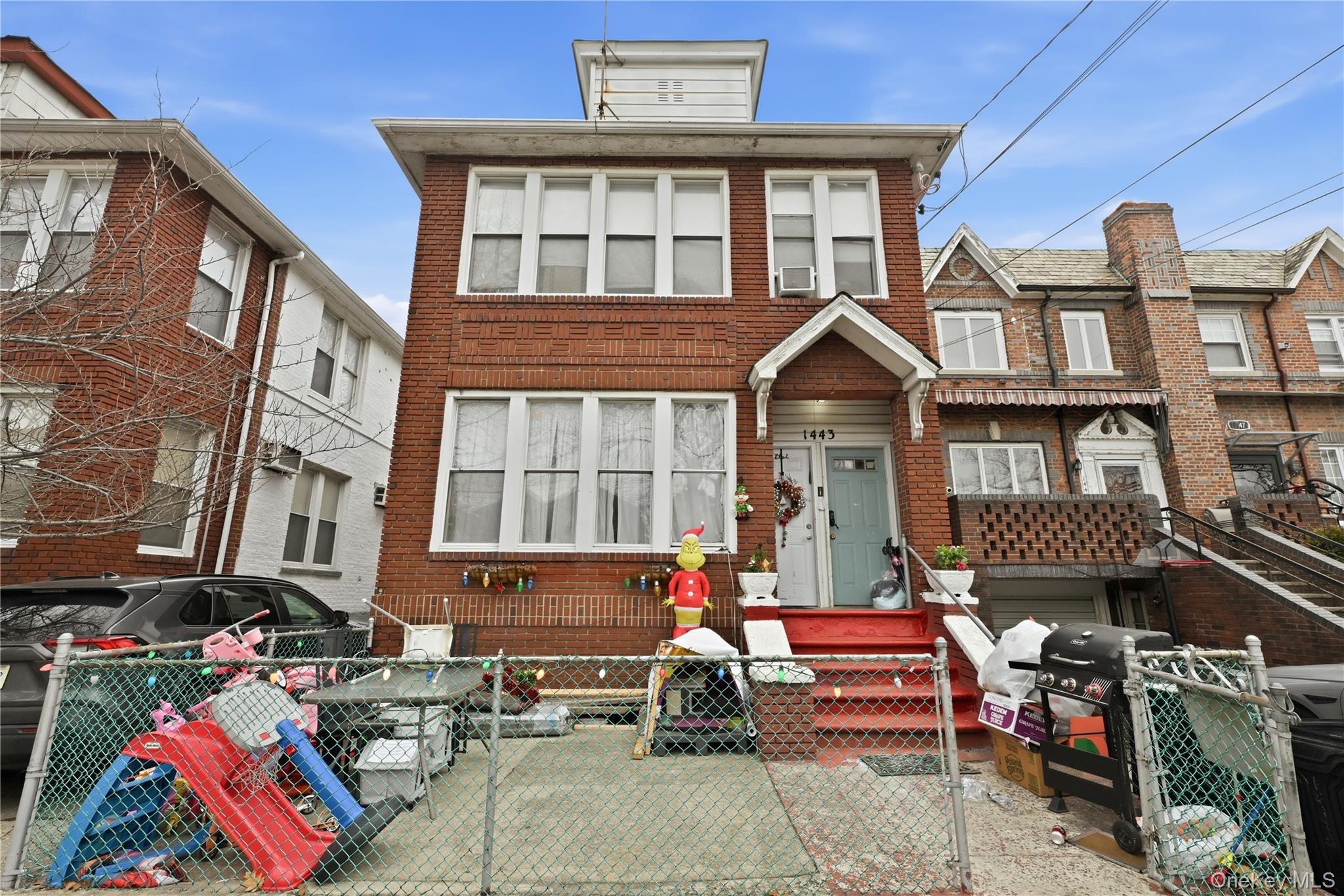 1443 35th Street