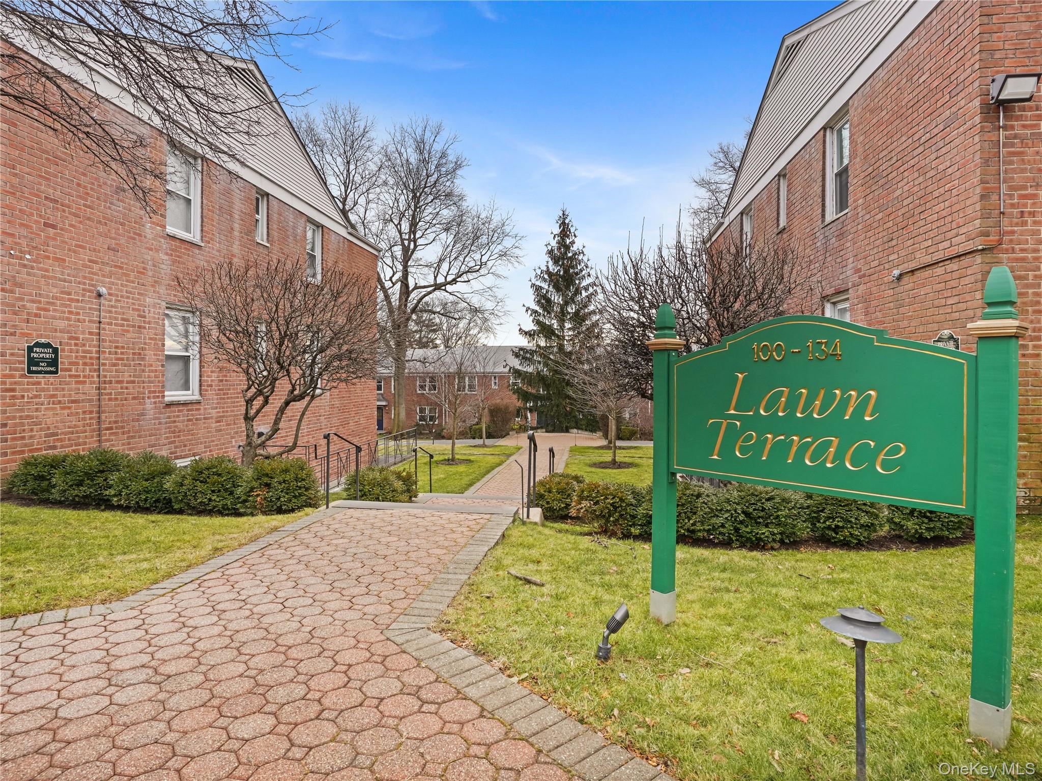 118 Lawn Terrace Terrace