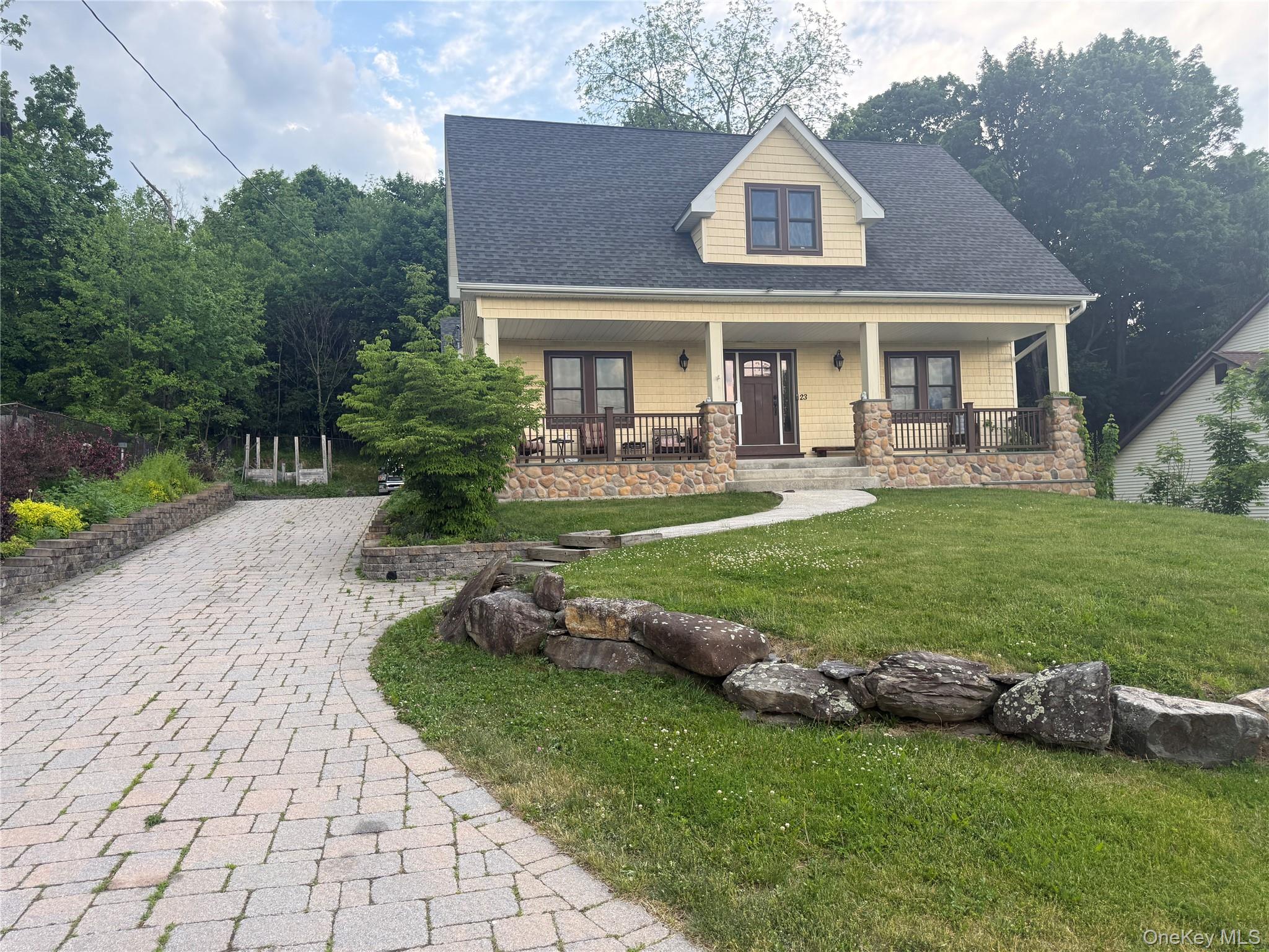 23 Swezey Place