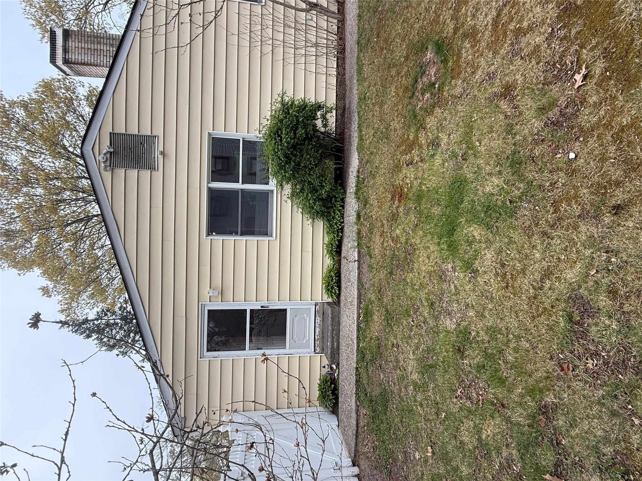 5 Whitney Lane