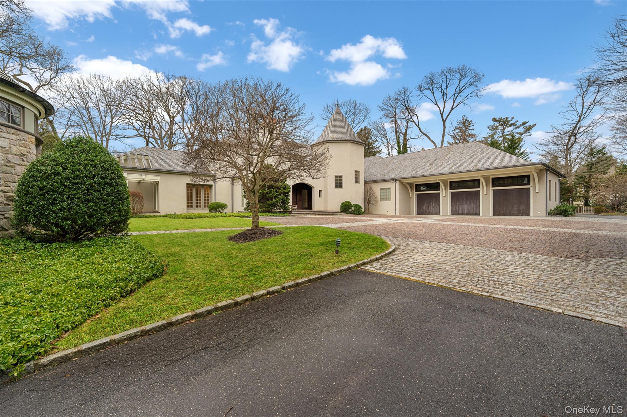 121 Piping Rock Road