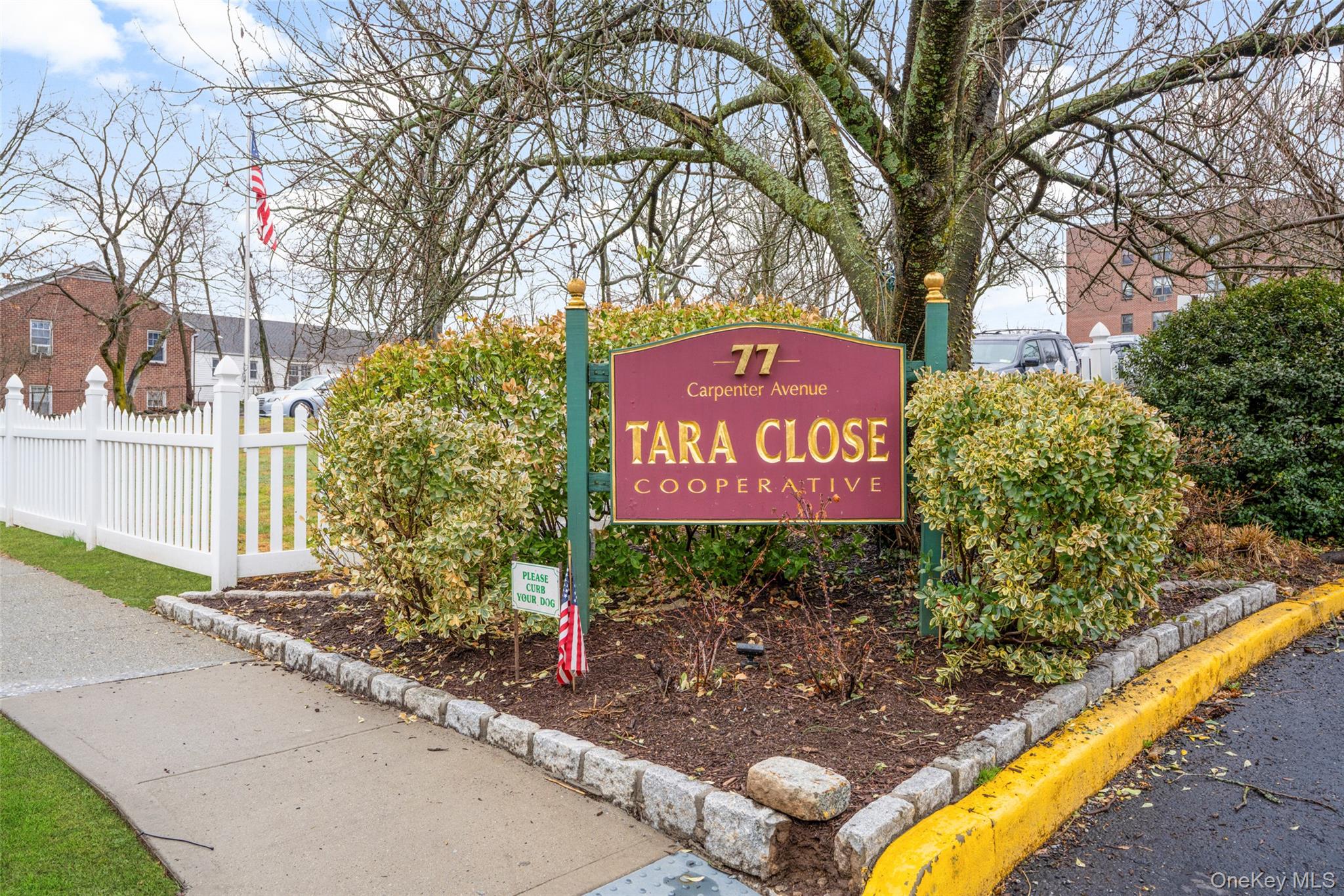 77 Carpenter Avenue