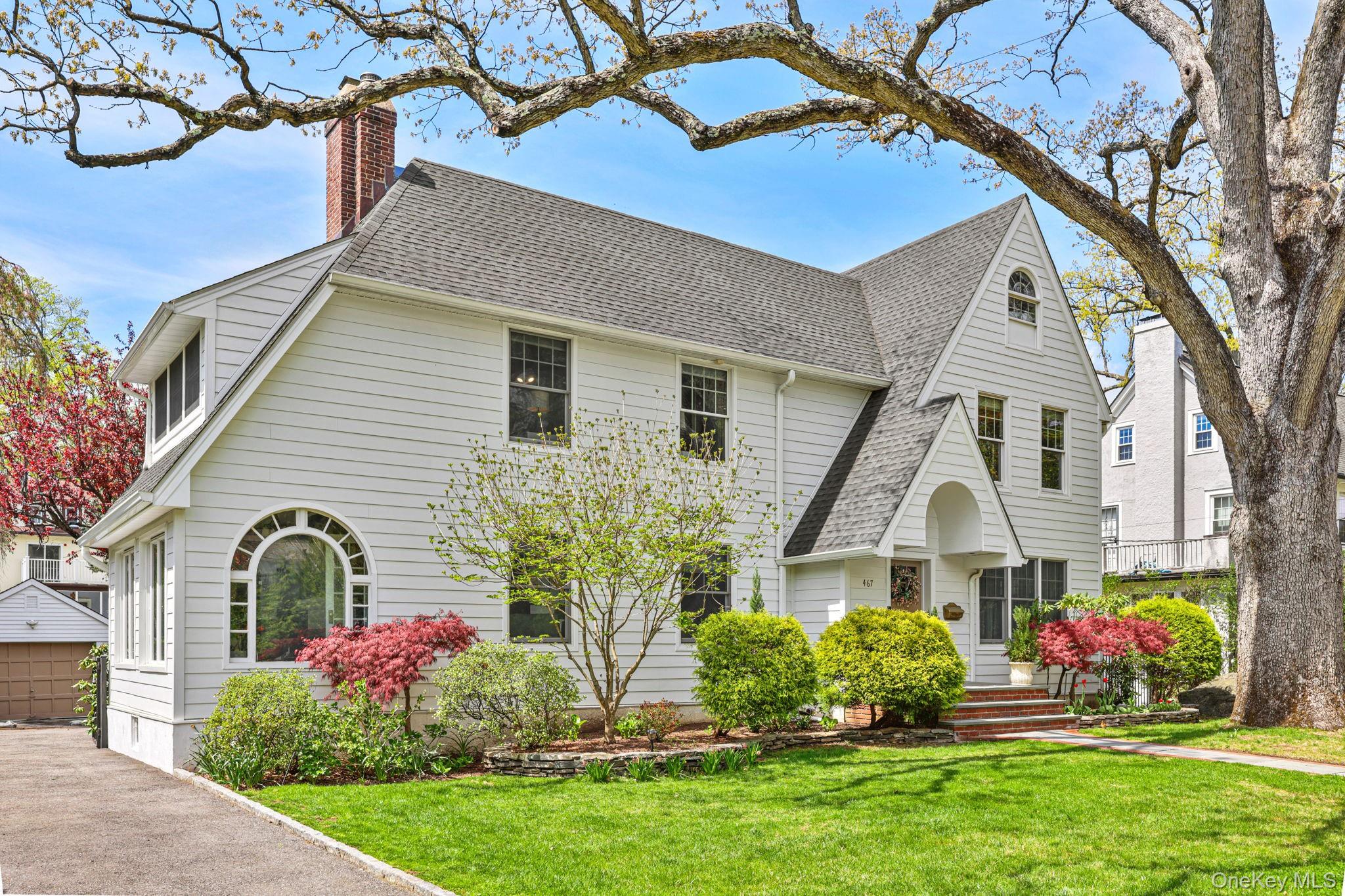 467 Highbrook Avenue