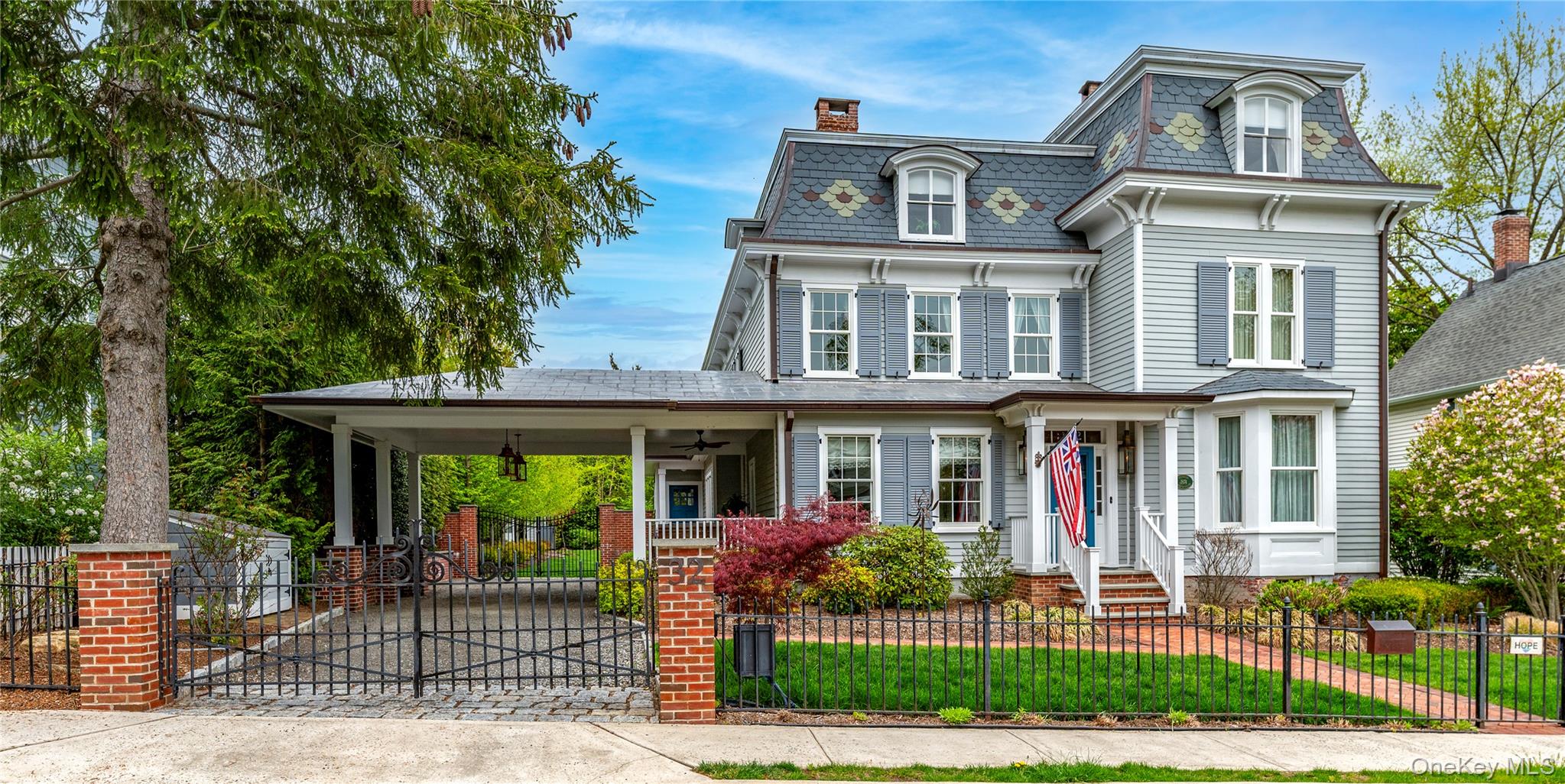 32 Tallman Avenue