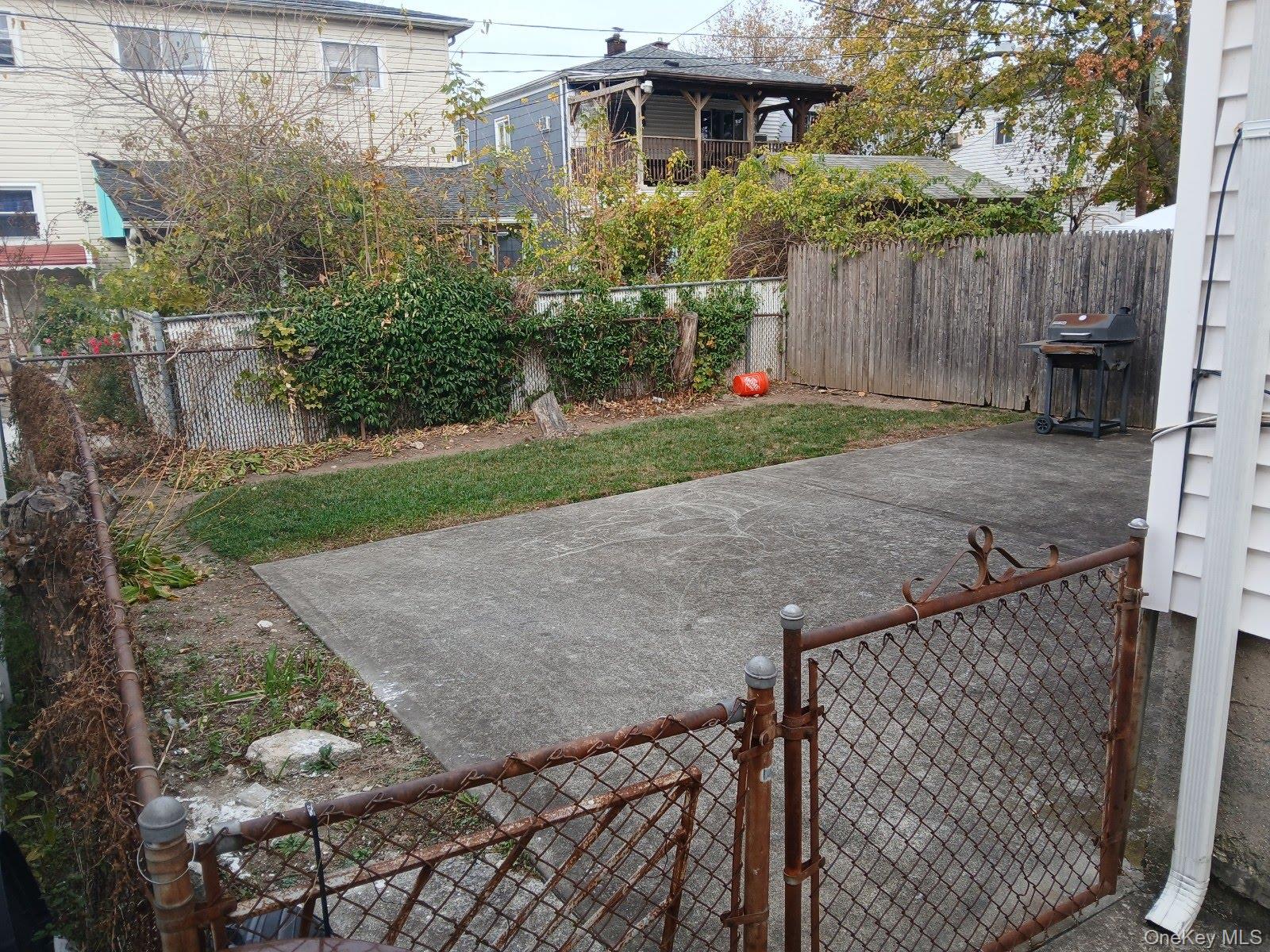 Photo 23