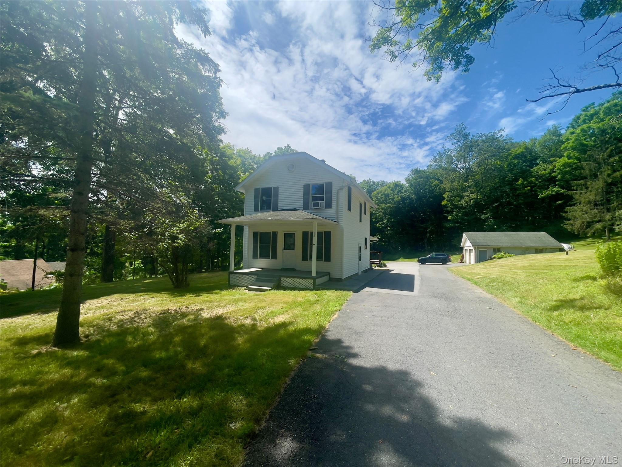 12 Old Turnpike Road