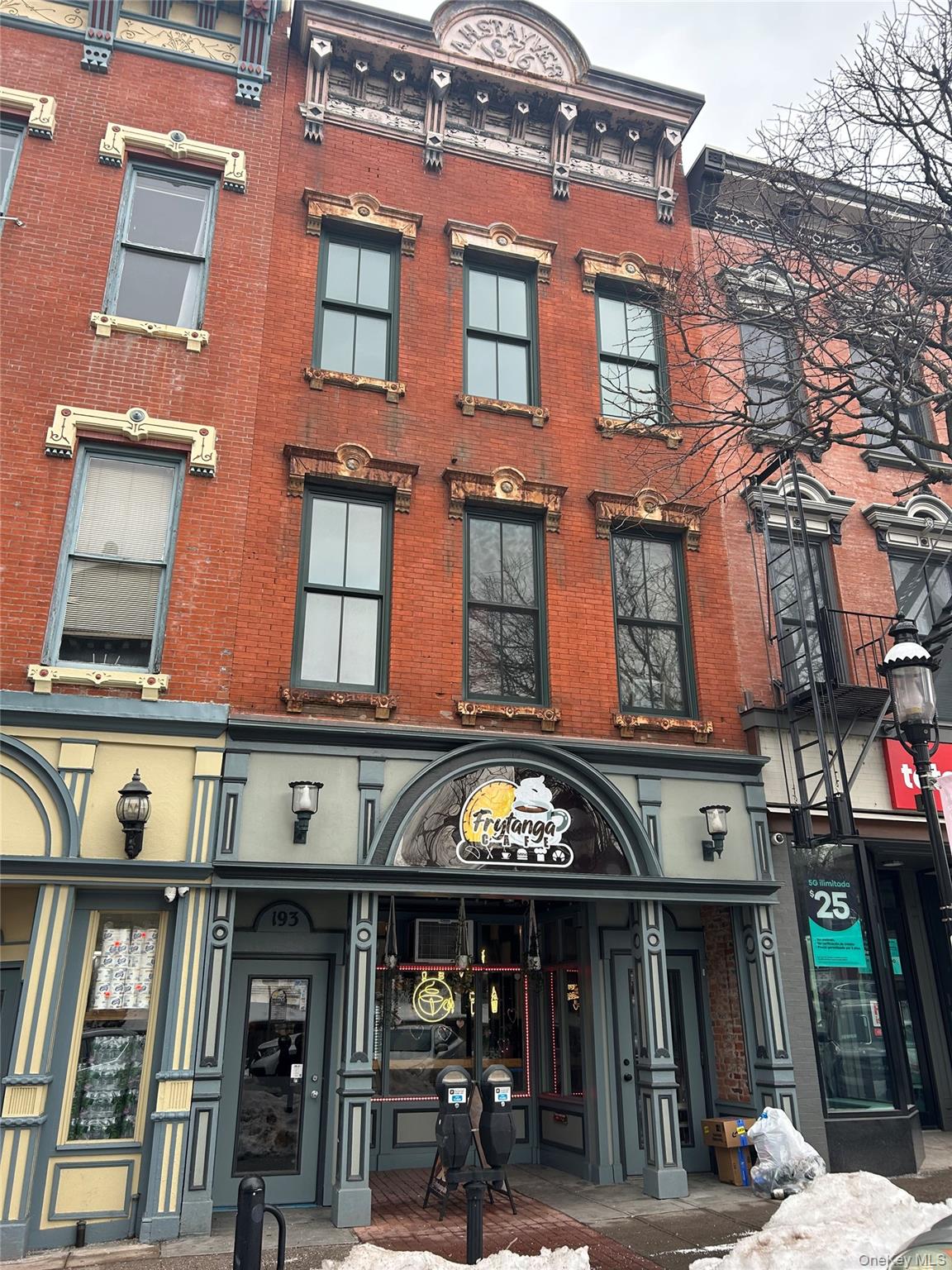 193 Main Street