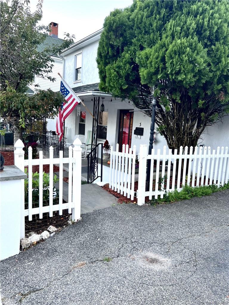 3 Muller Avenue