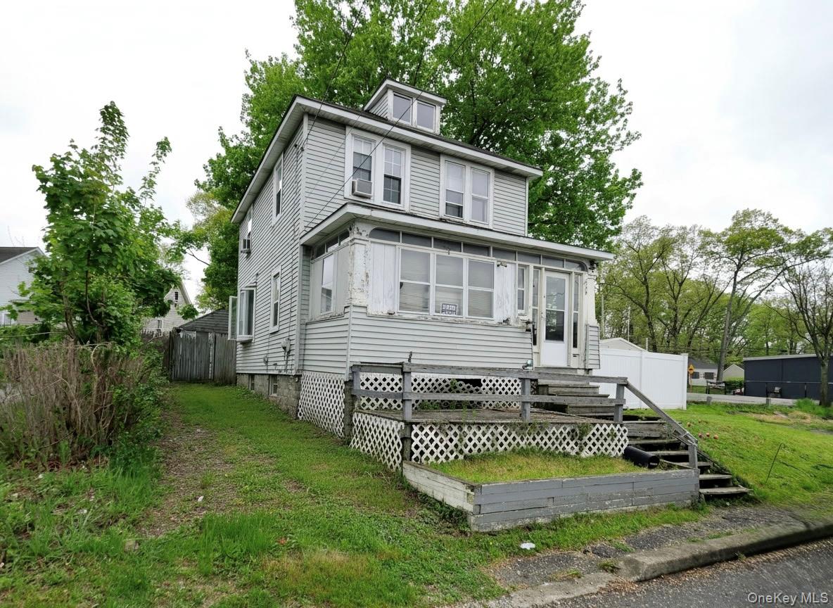 809 South Street