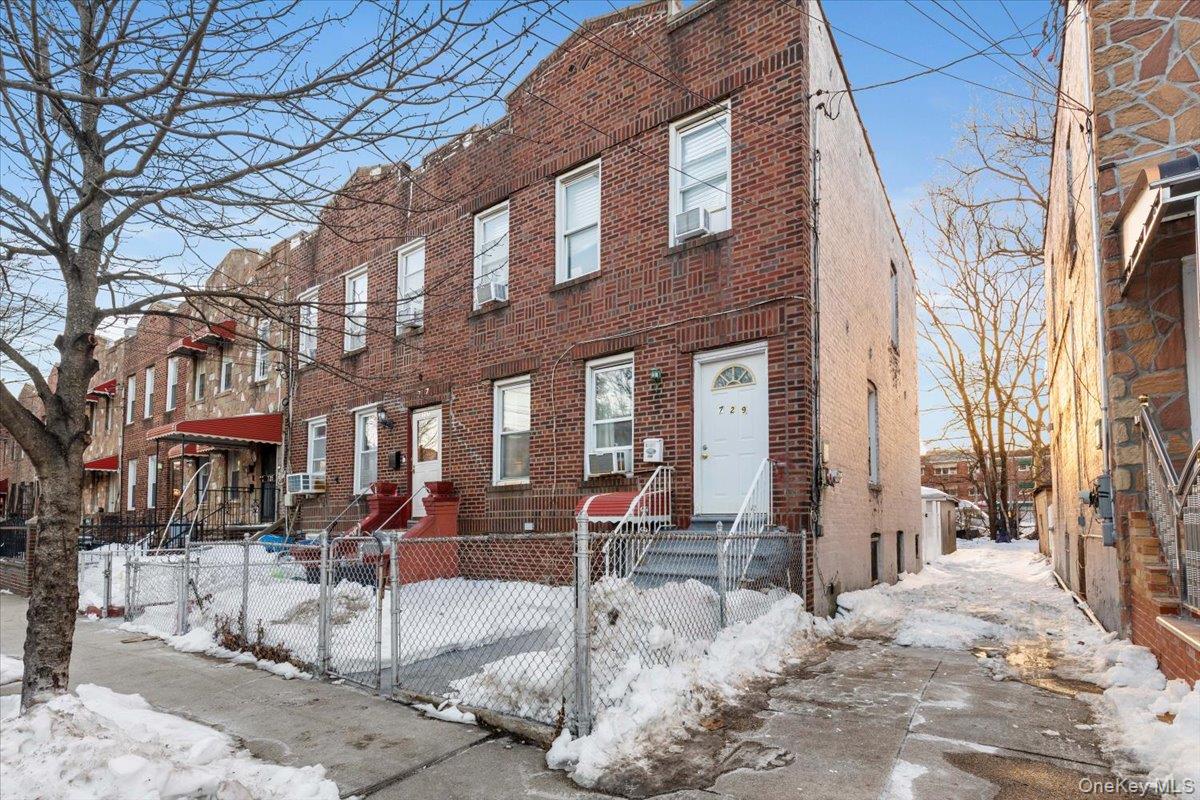 729 Taylor Avenue